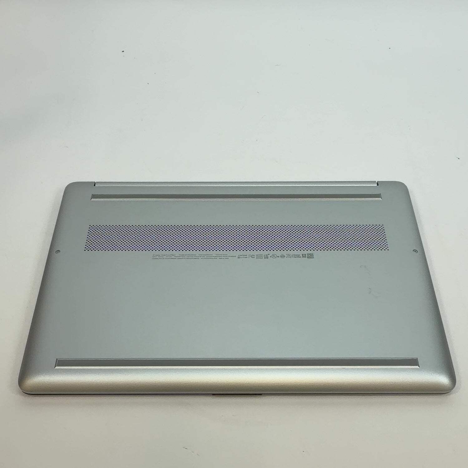 HP Laptop 15-DY2791WM 15.6″ i3-1115G4 3.0GHz 16GB RAM 1TB SSD