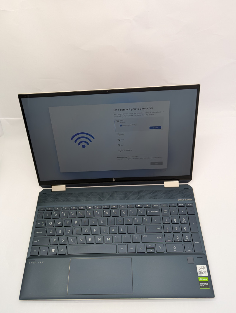 HP SPECTRE x360 2-in-1 15t-eb000 i7-10510U 16GB 512GB MX330 15.6″ UHD 4K Touch