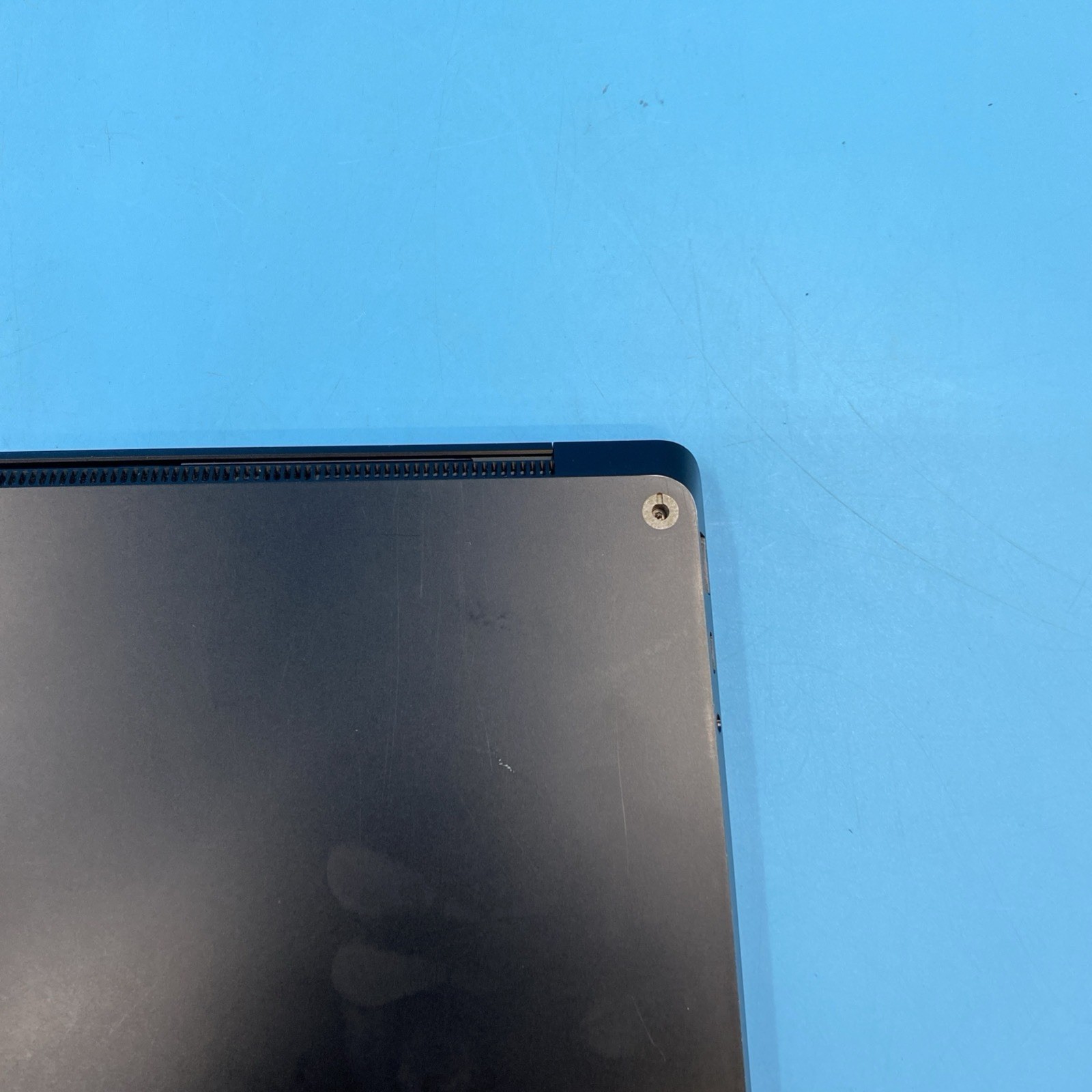 (LOT OF 5) Microsoft Surface Laptop 3 | i5-1035G7 | 8GB RAM | 256GB SSD | NO OS