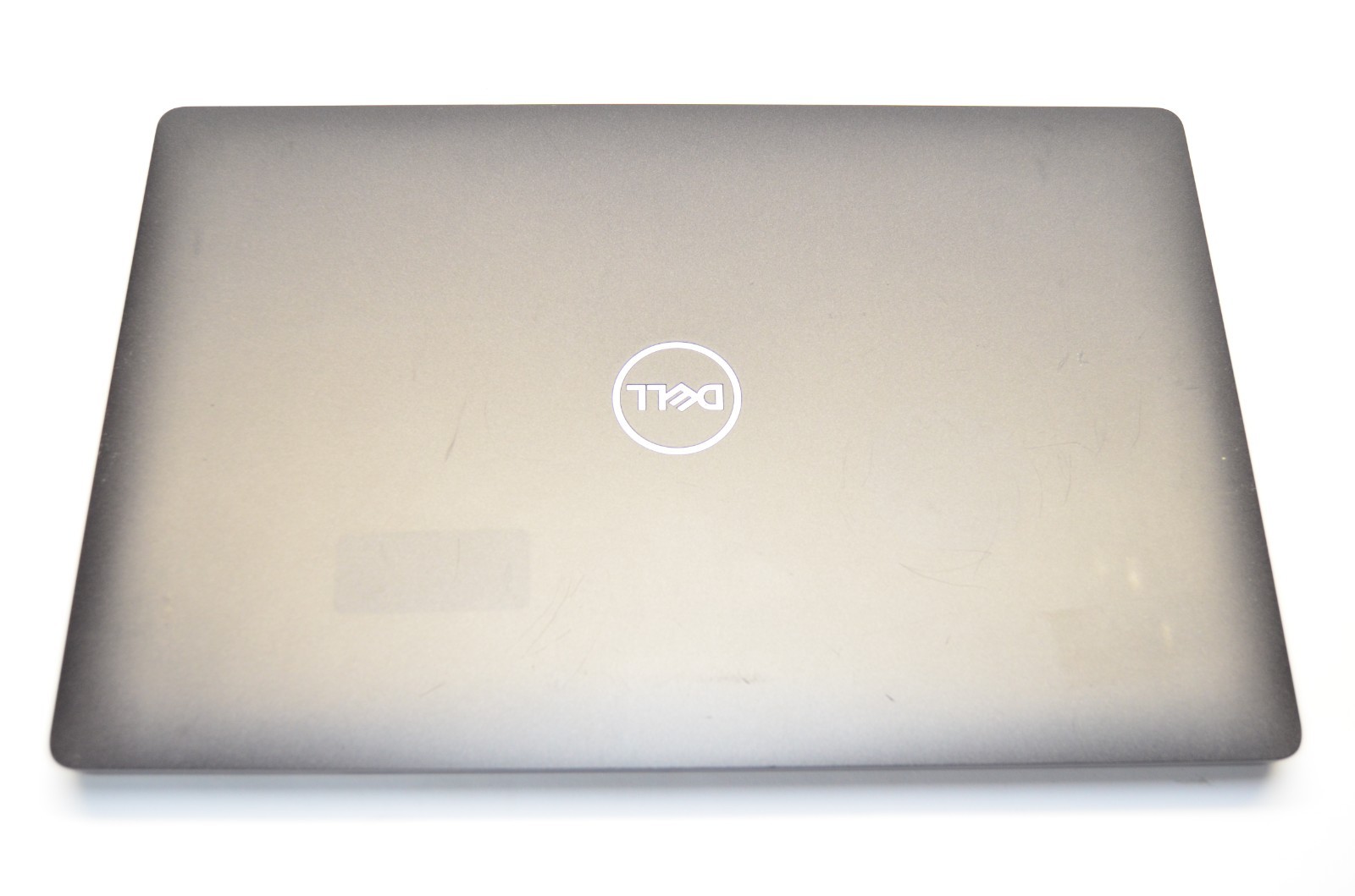 Dell Latitude 5500 15″ Laptop i7-8665U 1.9GHz 8GB RAM NO HDD NO OS READ!