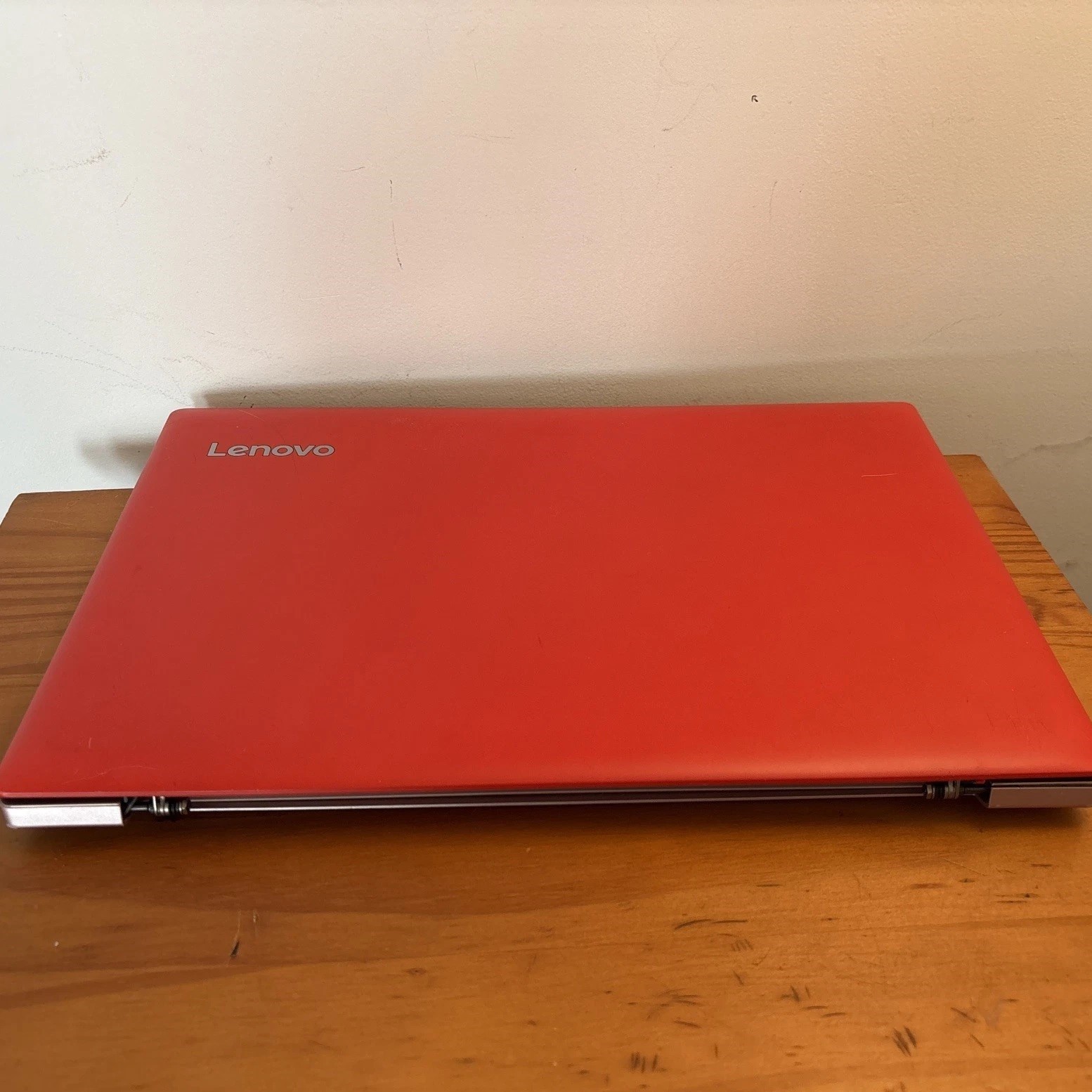 red Lenovo laptop Idea pad 330-15ikb 8 GB RAM, read issues, microsoft arc mouse