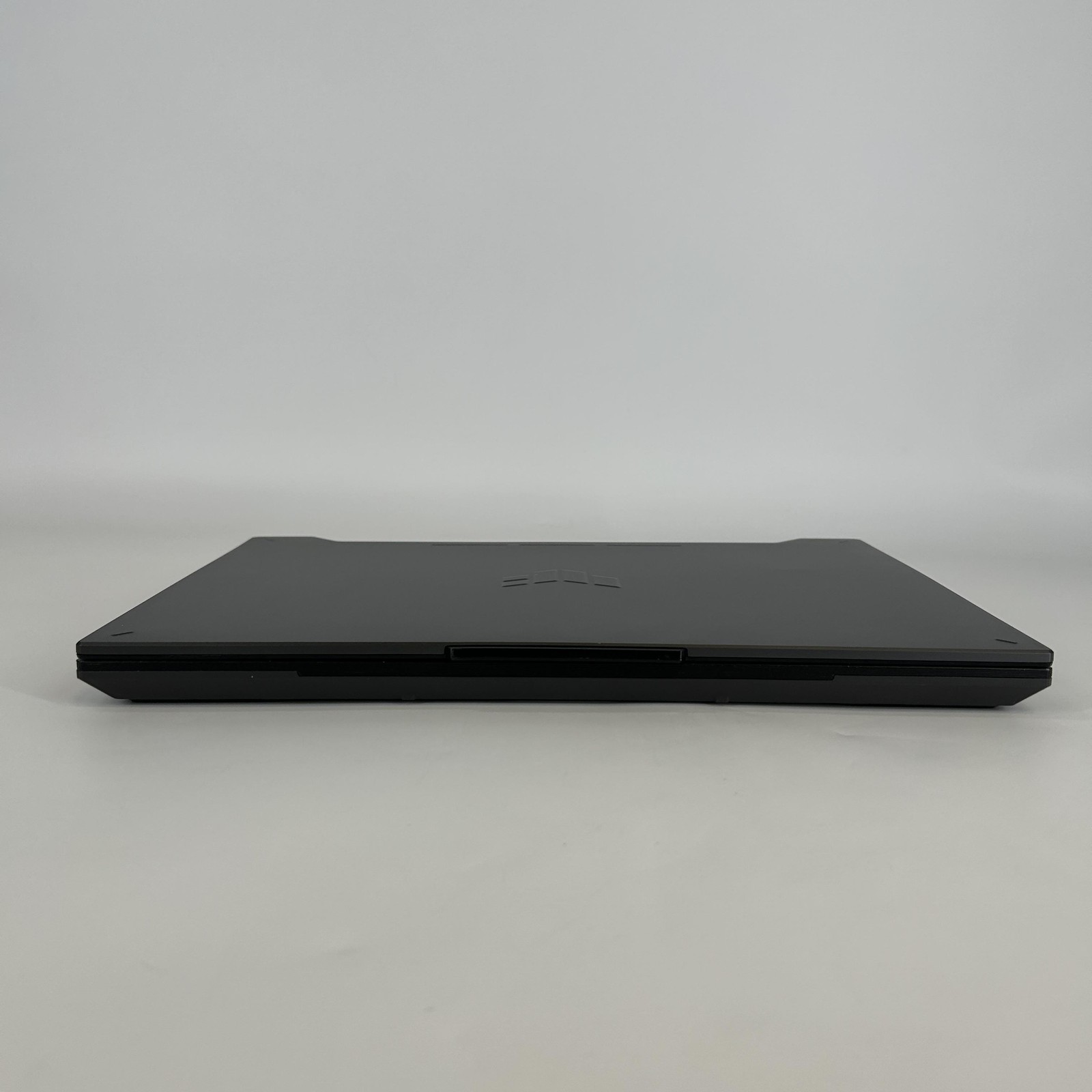Asus TUF F15 15 144Hz FHD 2.4 GHz i7-13620H 16GB 1TB SSD NVIDIA RTX 4070