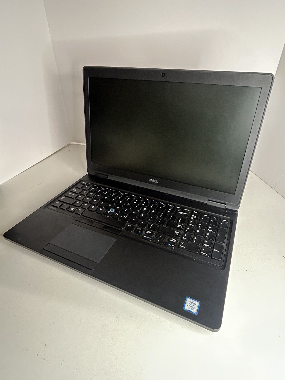 Dell Latitude 5580 i7-7820. 24GB, 1TB 2.5” SSD, Intel HD Graphics 630. Win 11 P