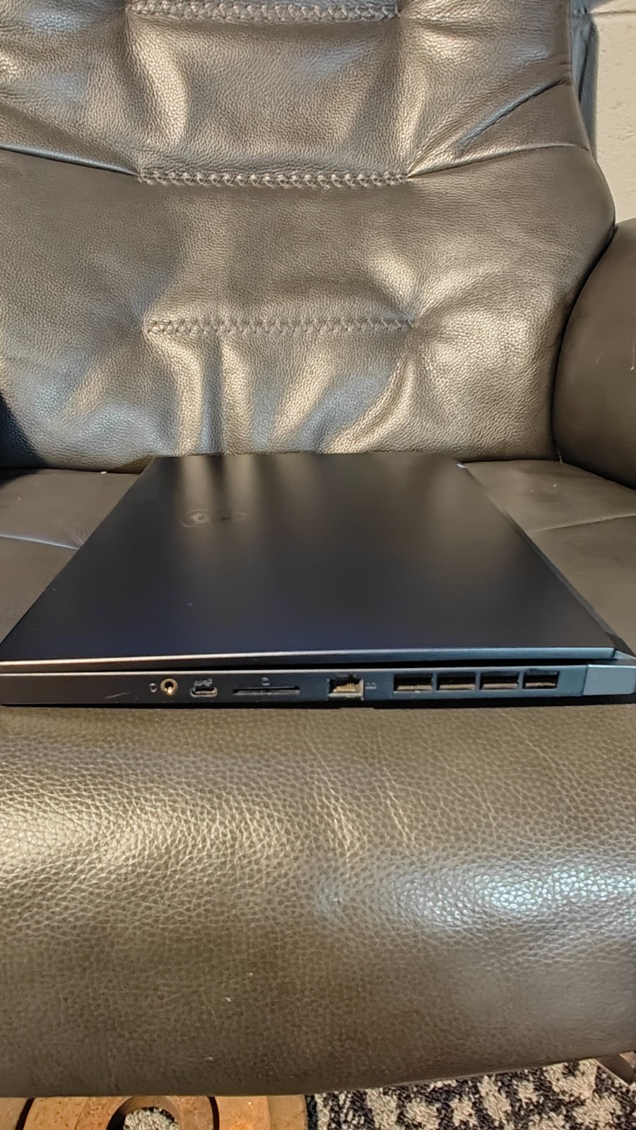 MSI WS66-10TMT | RTX 5000 | 64 GB RAM | Dual 1TB SSDs | Includes charger