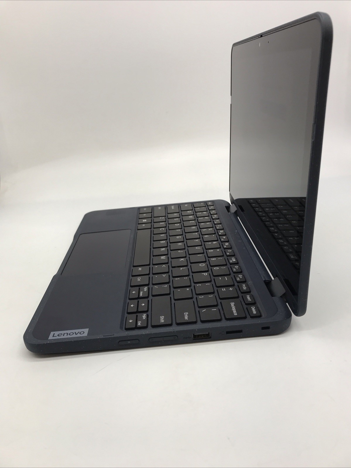 Lenovo 500w G3 Pentium N6000 1.10GHz 8GB RAM 128GB SSD Windows 11 Pro 82J4 -Good