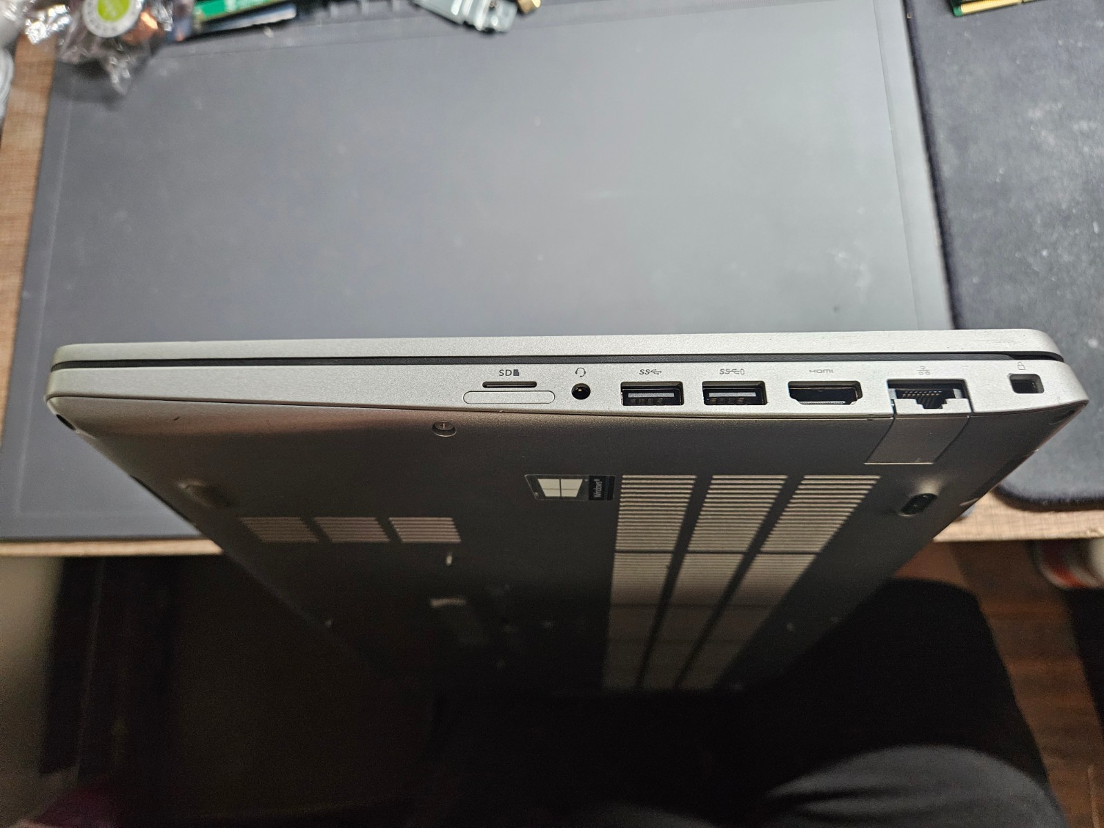 Dell Precision 3550 Intel i7-10510U DDR4 16GB 512GB Nvme SSD NVIDIA P520