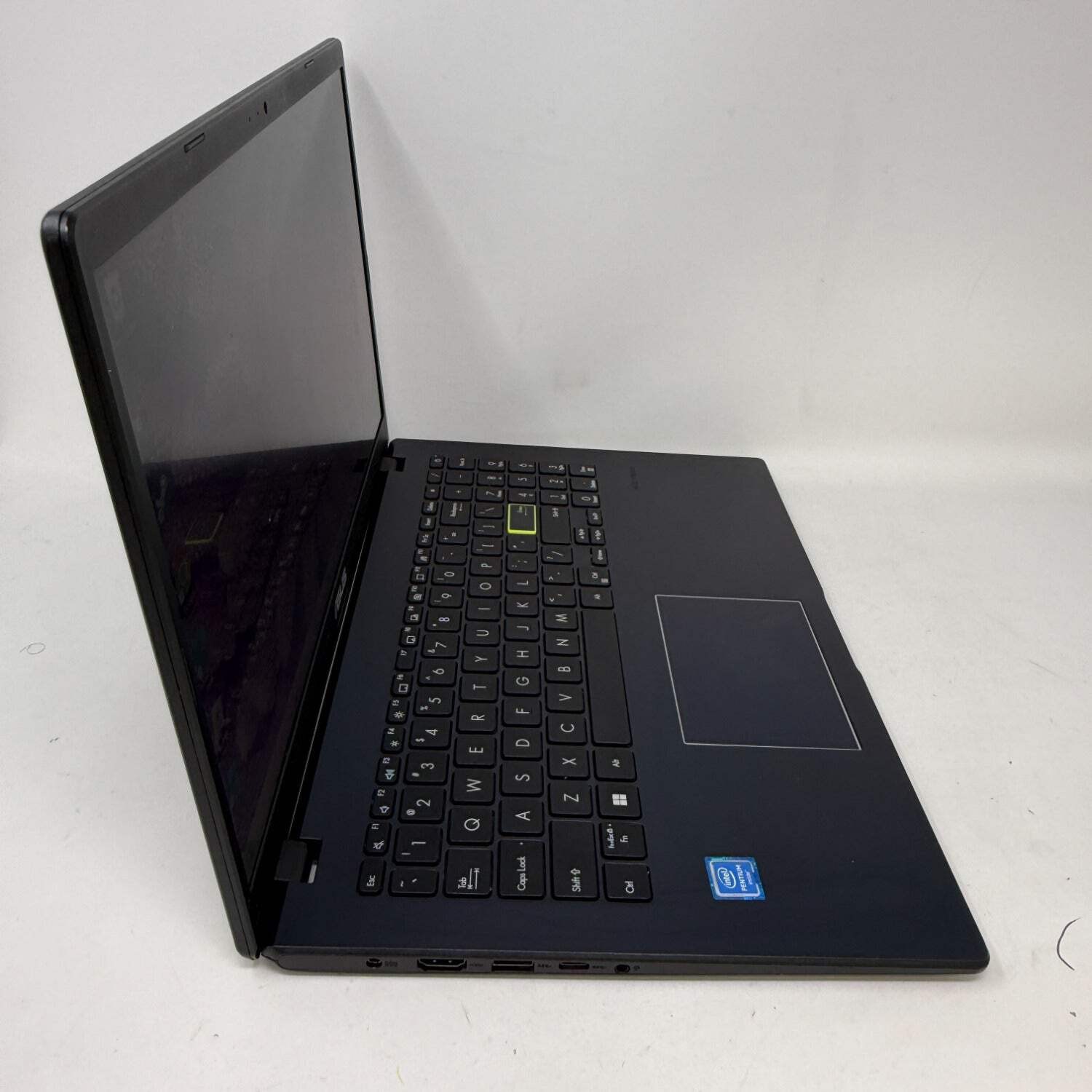 Asus Vivobook Go 15 L510M Pentium Silver N5030 1.1GHz 4GB RAM 128GB SD