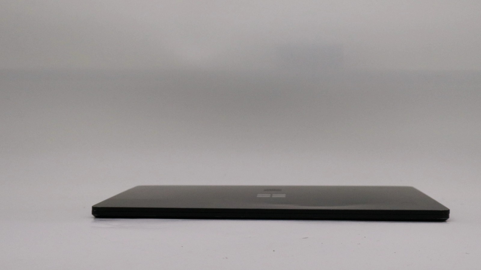 Microsoft Surface Laptop 3 13″ i7-1065g7 16GB 512GB – Good