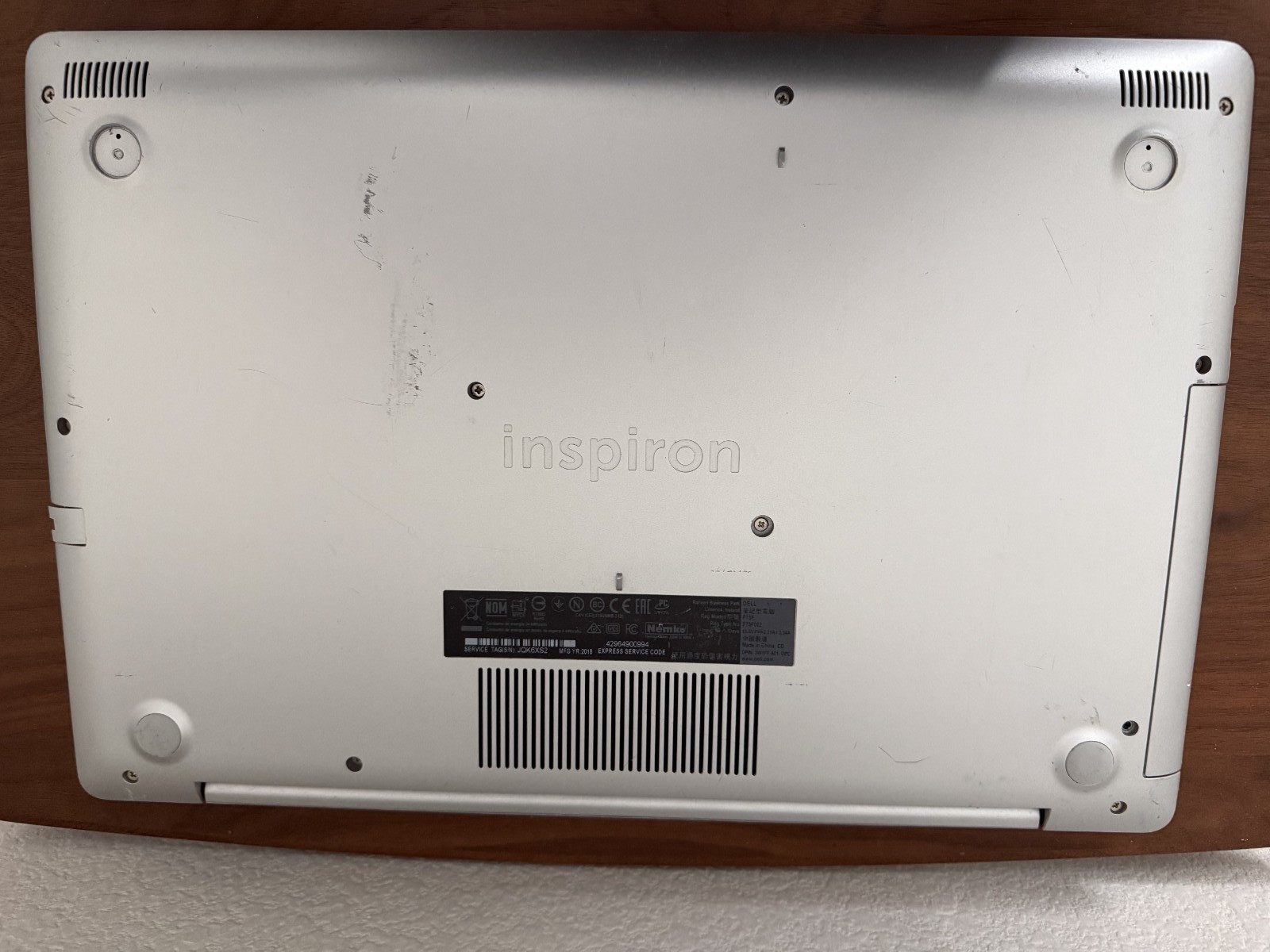 Dell Inspiron 5575 Laptop | AMD Ryzen 5 2500U | 8GB RAM | Radeon Vega | 15.6″
