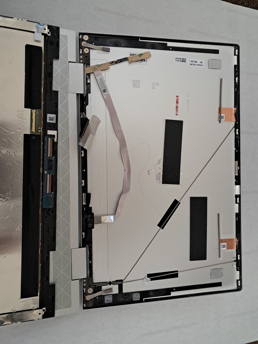 HP ENVY x360 2-in-1 15M-ED0023DX 15.6″ FHD Touch i7-1065G7 Broking Screen