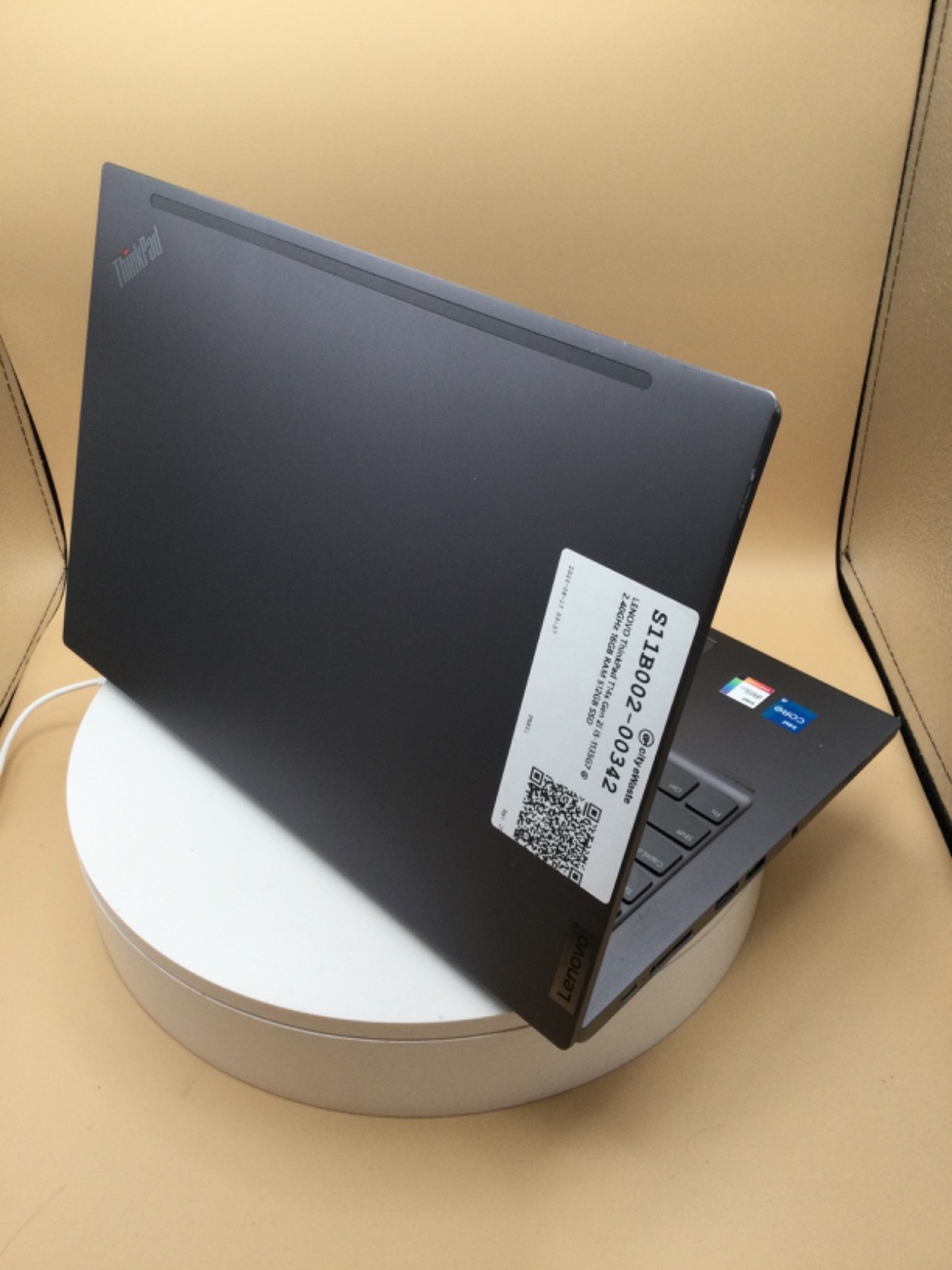 Lenovo ThinkPad T14s G2 14″ Laptop i5-1135G7 16GB RAM 512GB SSD W11P Used READ