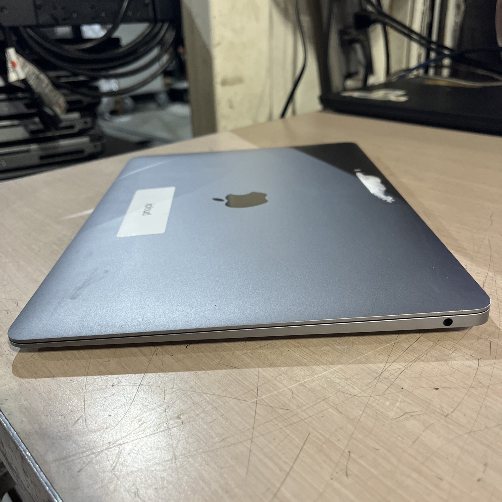APPLE MACBOOK AIR 13″ SCISSOR 2020 CORE I3-1000NG4 1.1GHZ 4GB RAM 256SSD