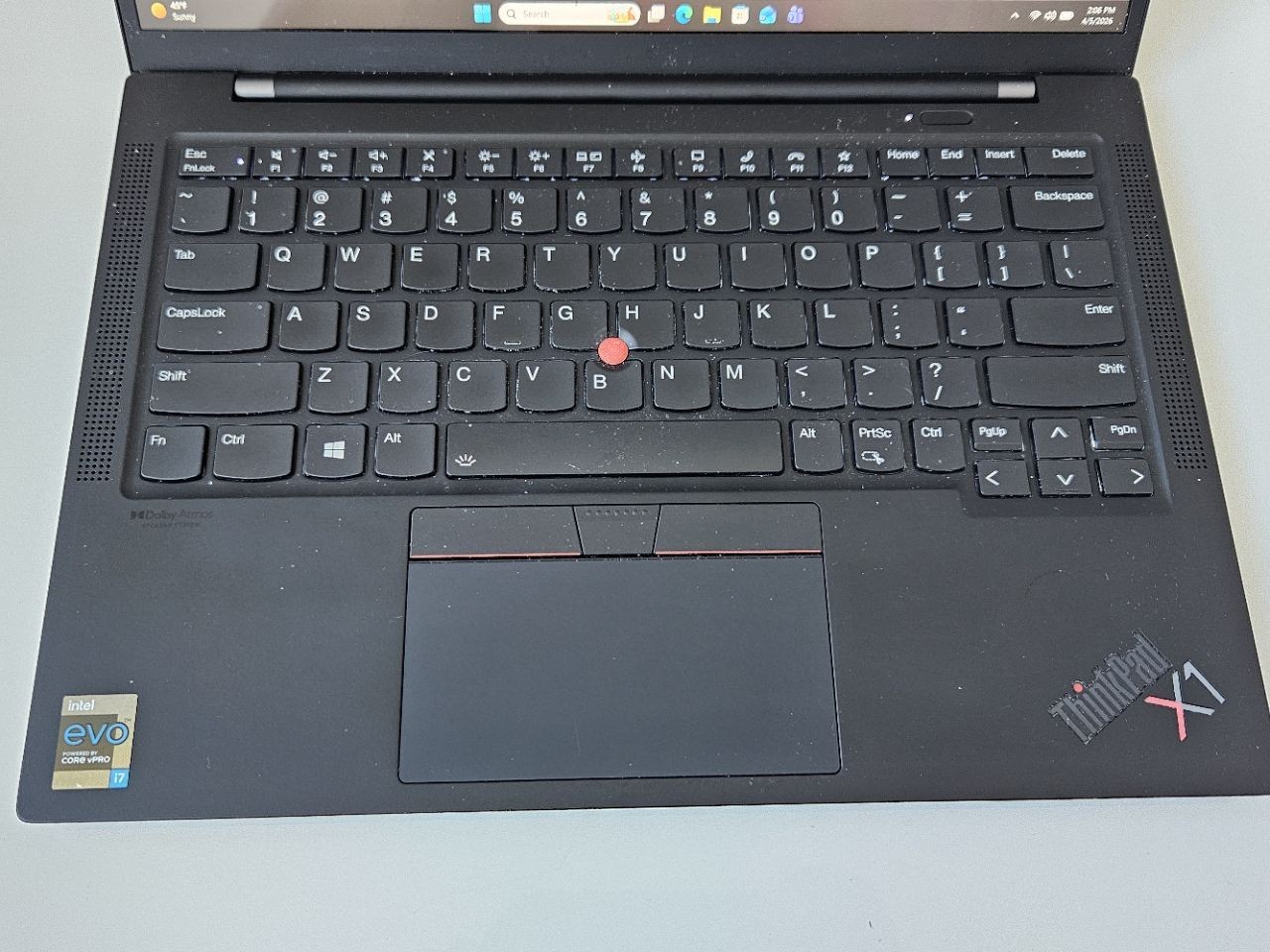 ThinkPad X1 Carbon Gen 9 14-inch i7-1185G7 16GB RAM 512Gb NVME Win 11 Pro
