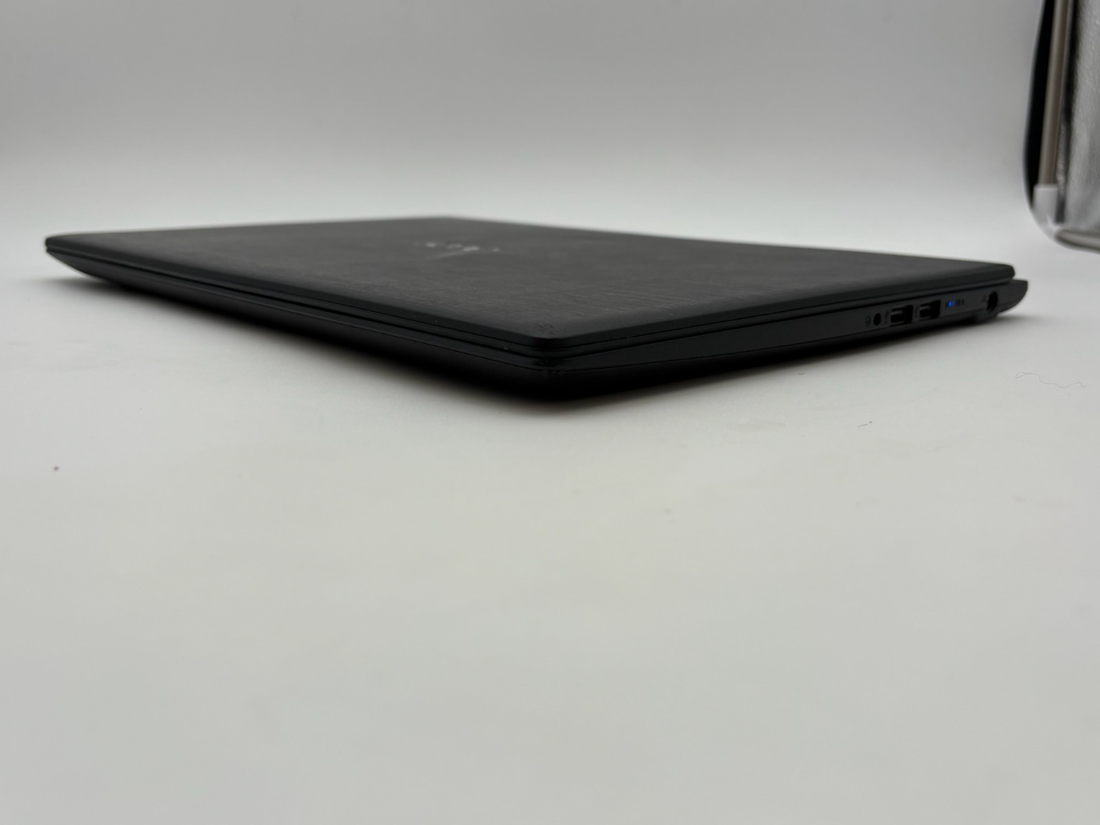 Acer Aspire A315-31 15.6″ 512 GB SSD 4 GB RAM Celeron CPU N3350 Windows 10 Home