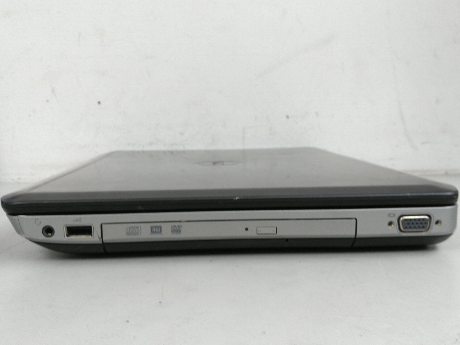 Dell latitude E5530 15.6” i5-3210M 2.5ghz 8gb ram 128gb ssd w11p charger FSYQFS1