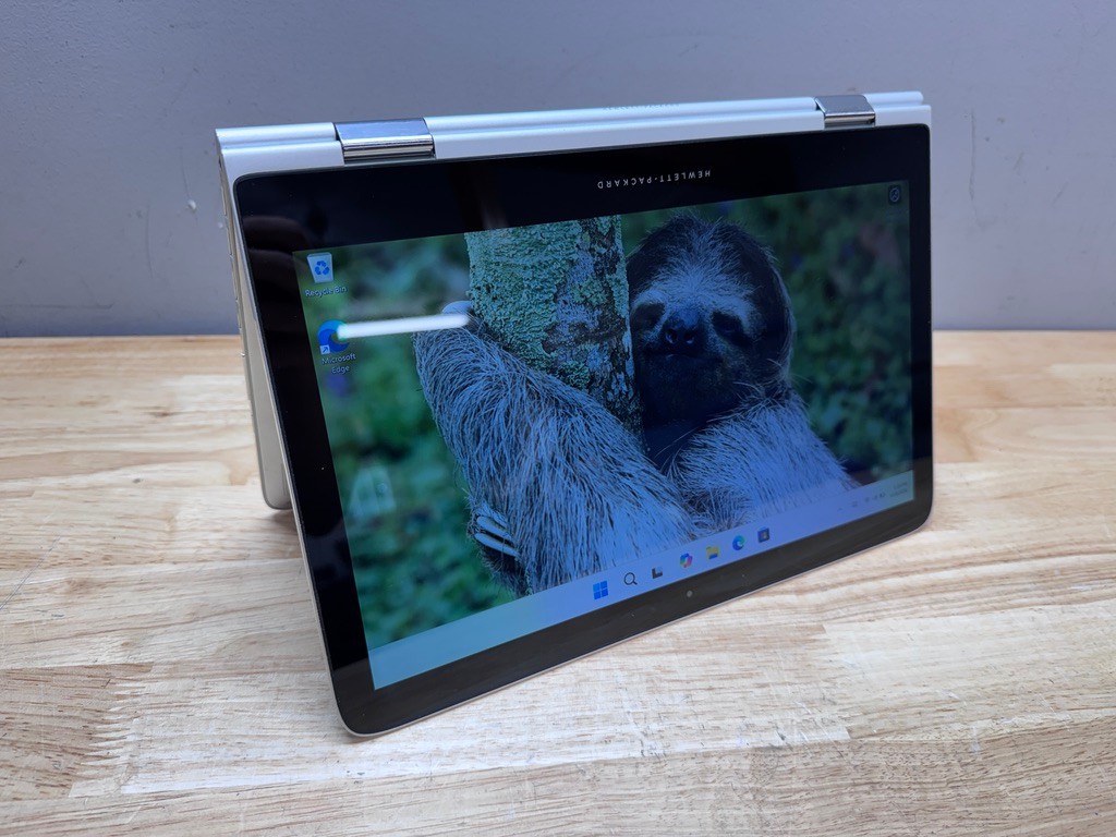 HP Spectre x360 13-4105DX 13.3″ TOUCHSCREEN Laptop Intel Core i7, 512GB SSD, W11
