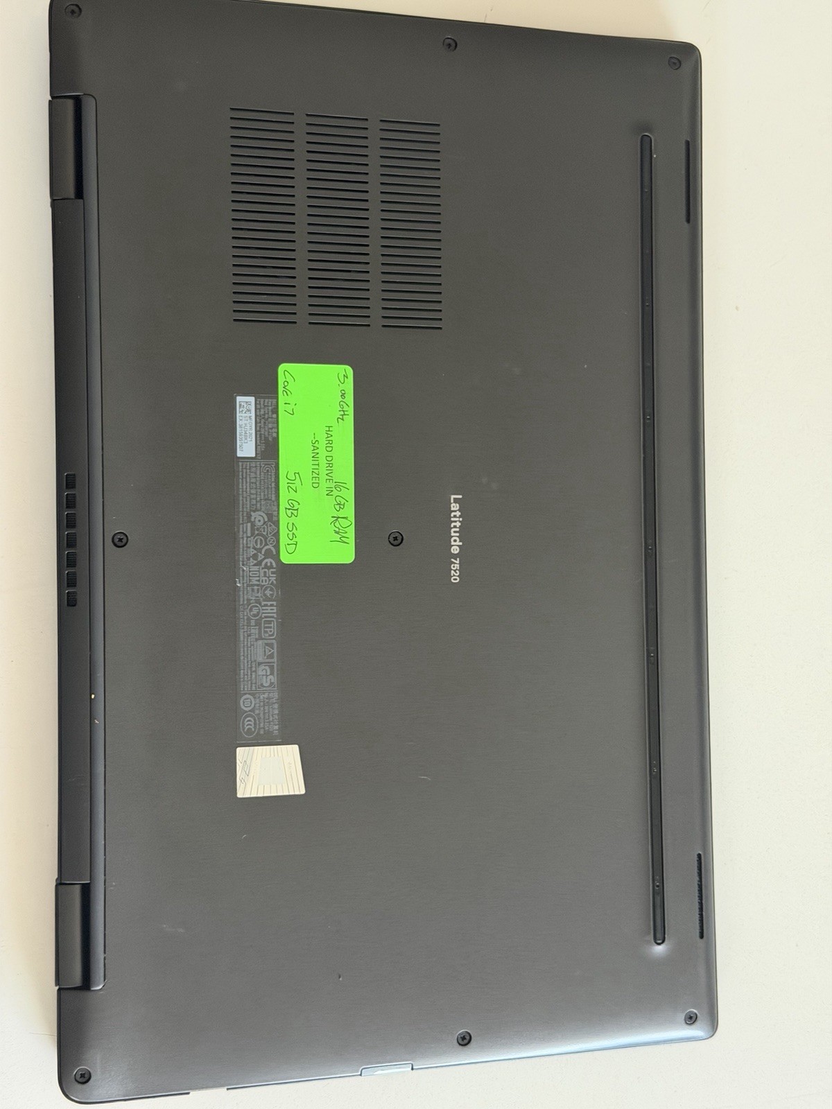 Dell Latitude 7520 15.6″ i7-1185G7 3.00GHz 16GB 512GB SSD Black