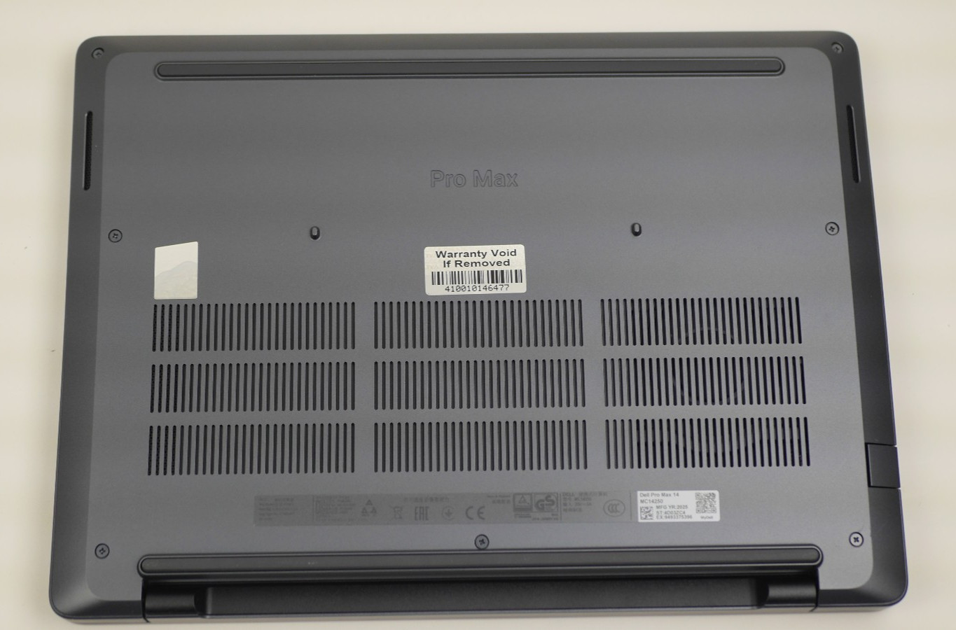 Dell Pro Max 14 MC14250 14″ 1TB 2.2GHz 32GB RAM Intel Core Ultra 7 (H90001236)