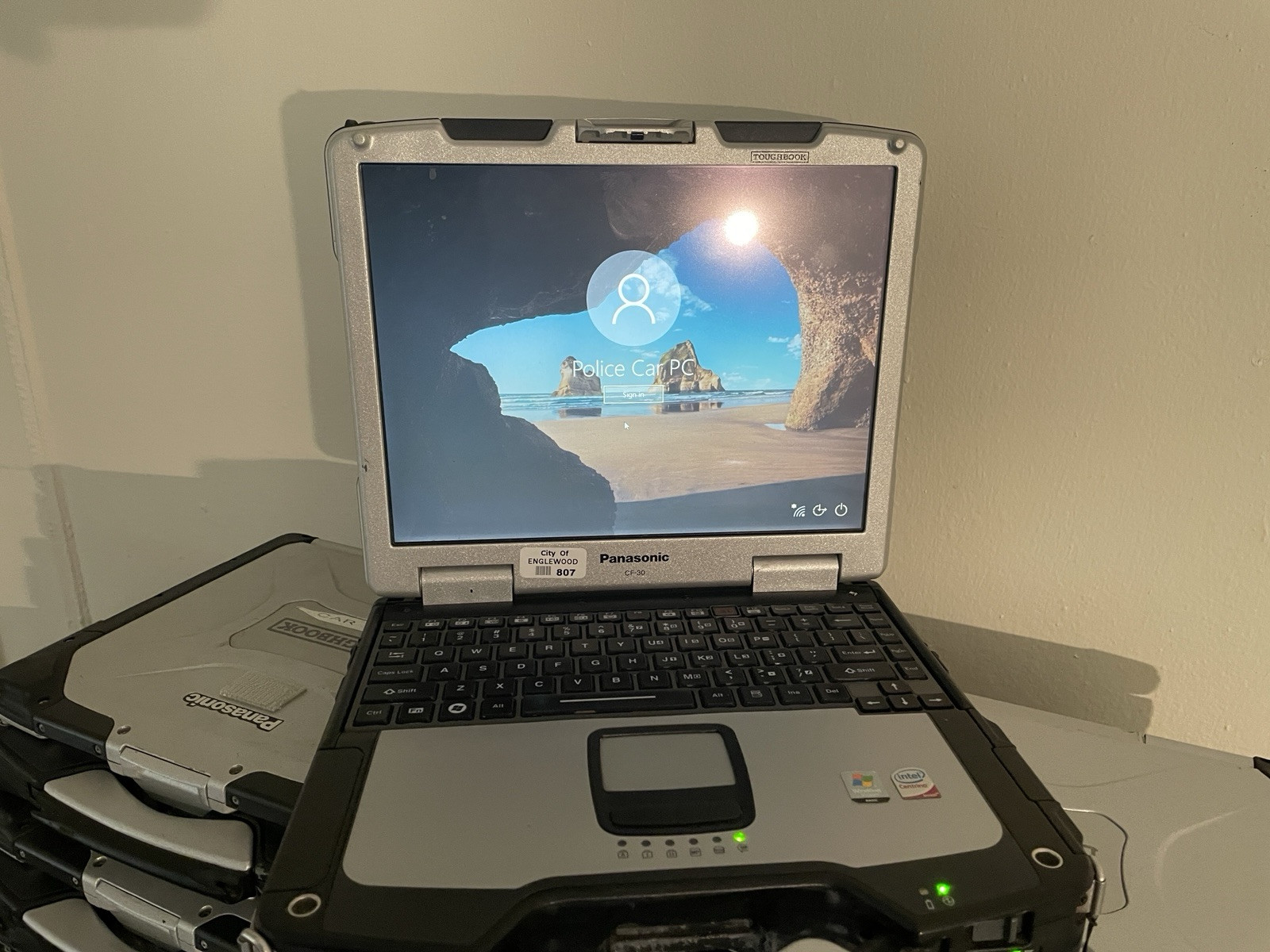 Police Car PC – Panasonic CF-30, WIN 10 Enterprise, 148GB Storage + FREE GIFTS