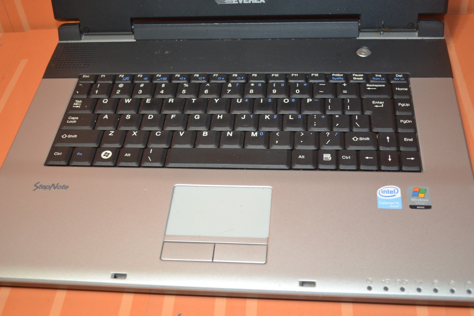 Everex Stepnote VA 4103M Great restoring unit No HHD, RAM, Battery or Power