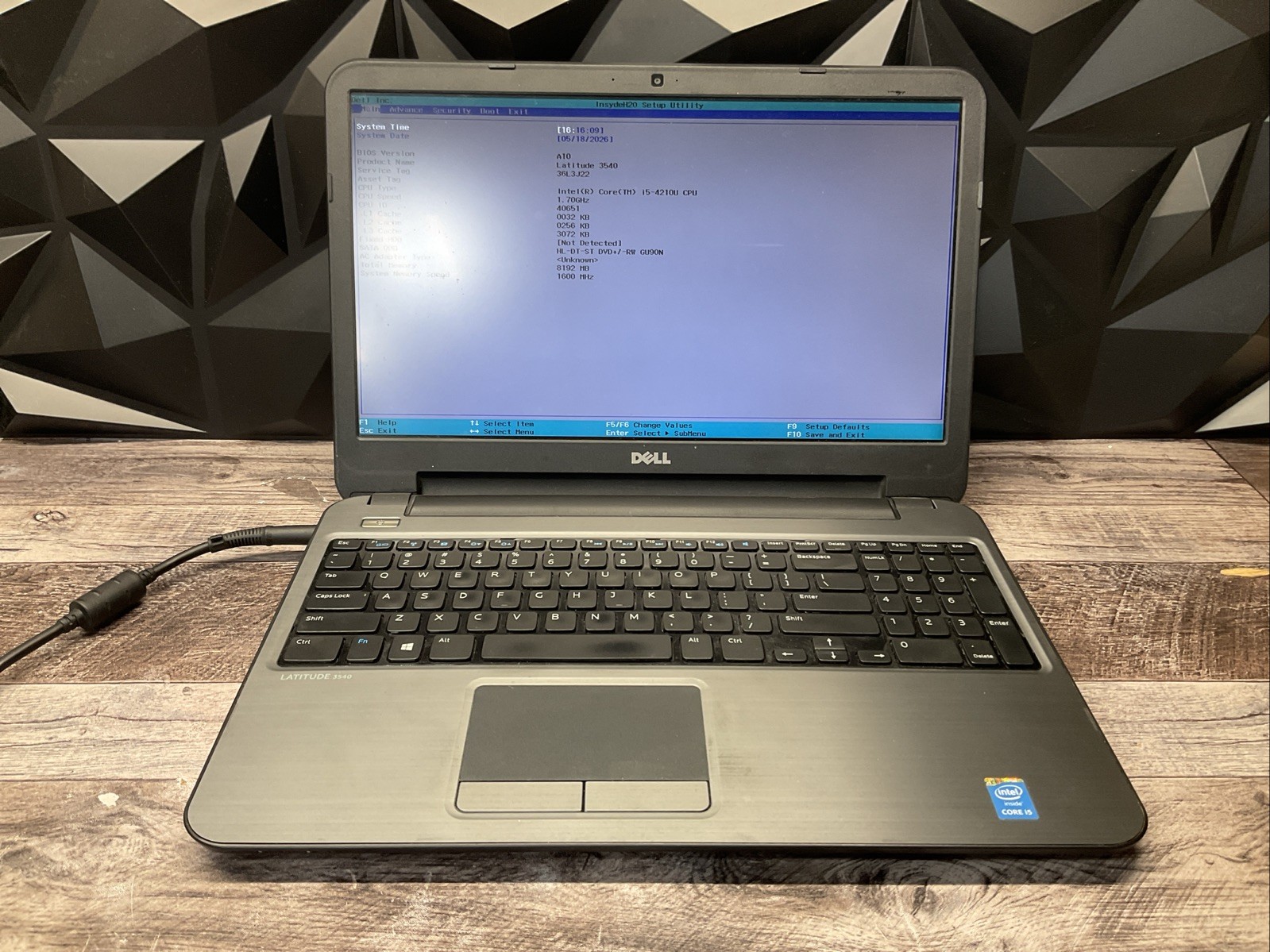Dell Latitude 3540 / Laptop Notebook PC / A10