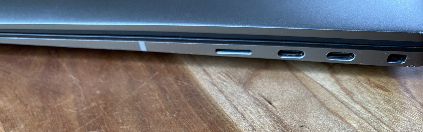Dell Precision 5470 14″ Core i9 12900H 32GB RAM 1TB NVME