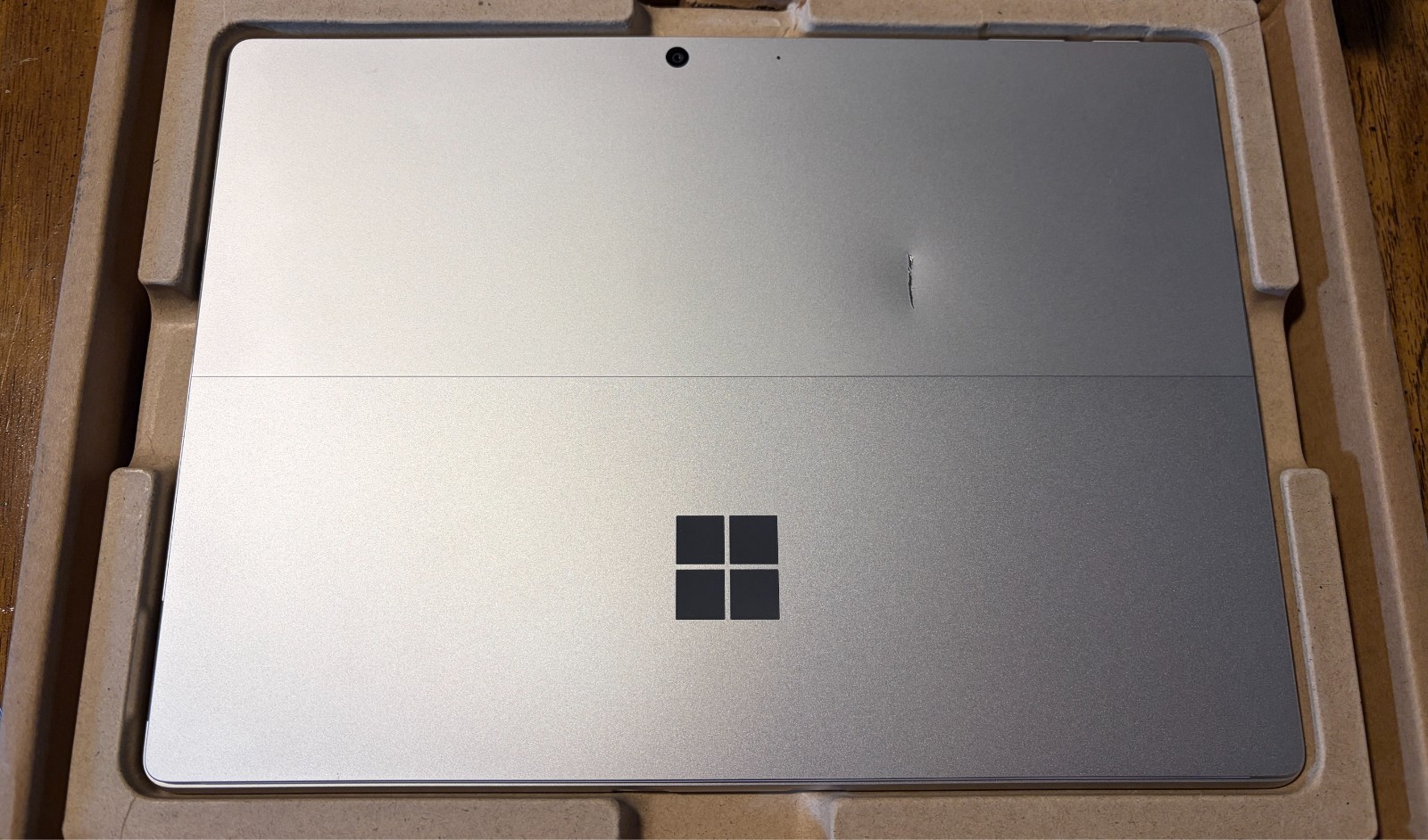 Microsoft Surface Pro 11 13″ OLED Ultra 7 266V 16GB 512GB EP2-20247 ( Read Desc)