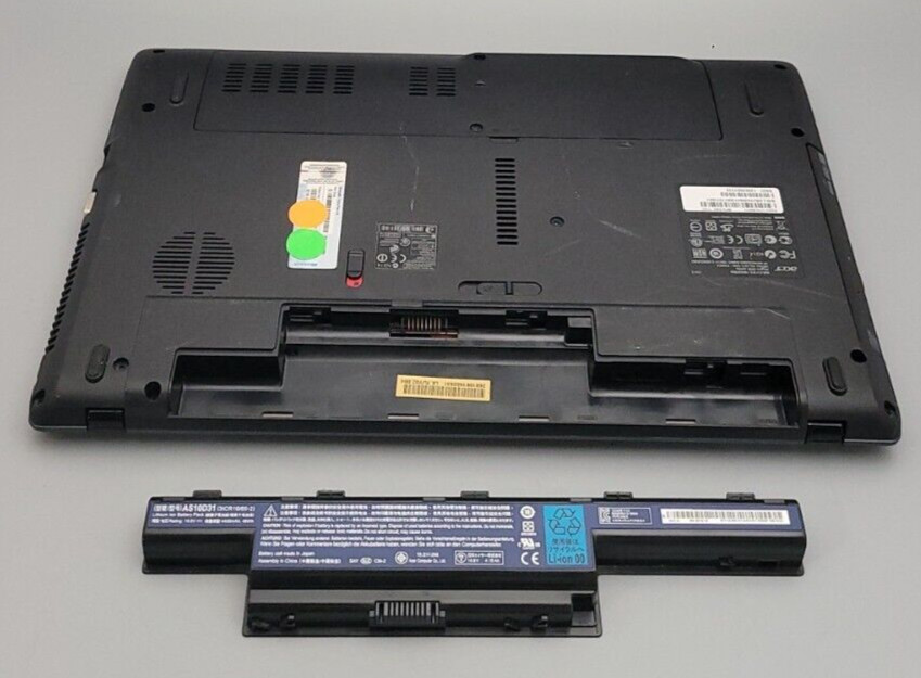 Acer Aspire 5250-BZ467 15.6″ / AMD E-450 @ 1.65GHz / 8GB Ram /500gb HDD/No OS
