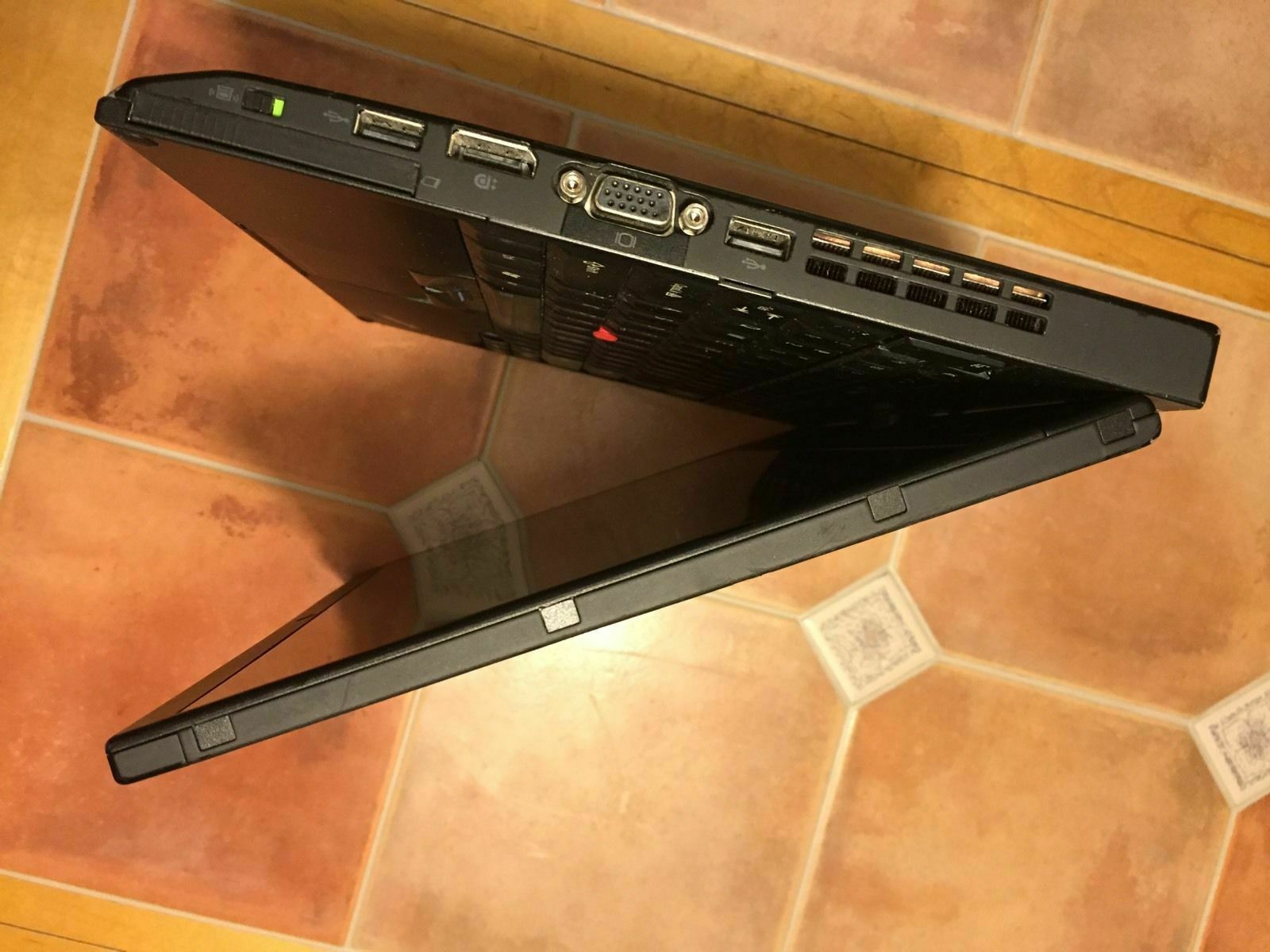 Lenovo ThinkPad Laptop X220 Touch Tablet i5 8gb 512GB SSD Windows 10 IPS Charger