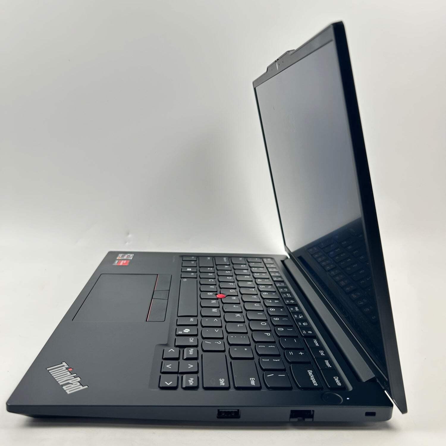 Lenovo ThinkPad E14 Gen 6 14″ Ryzen 7 7730U 2.7GHz 16GB RAM 256GB SSD