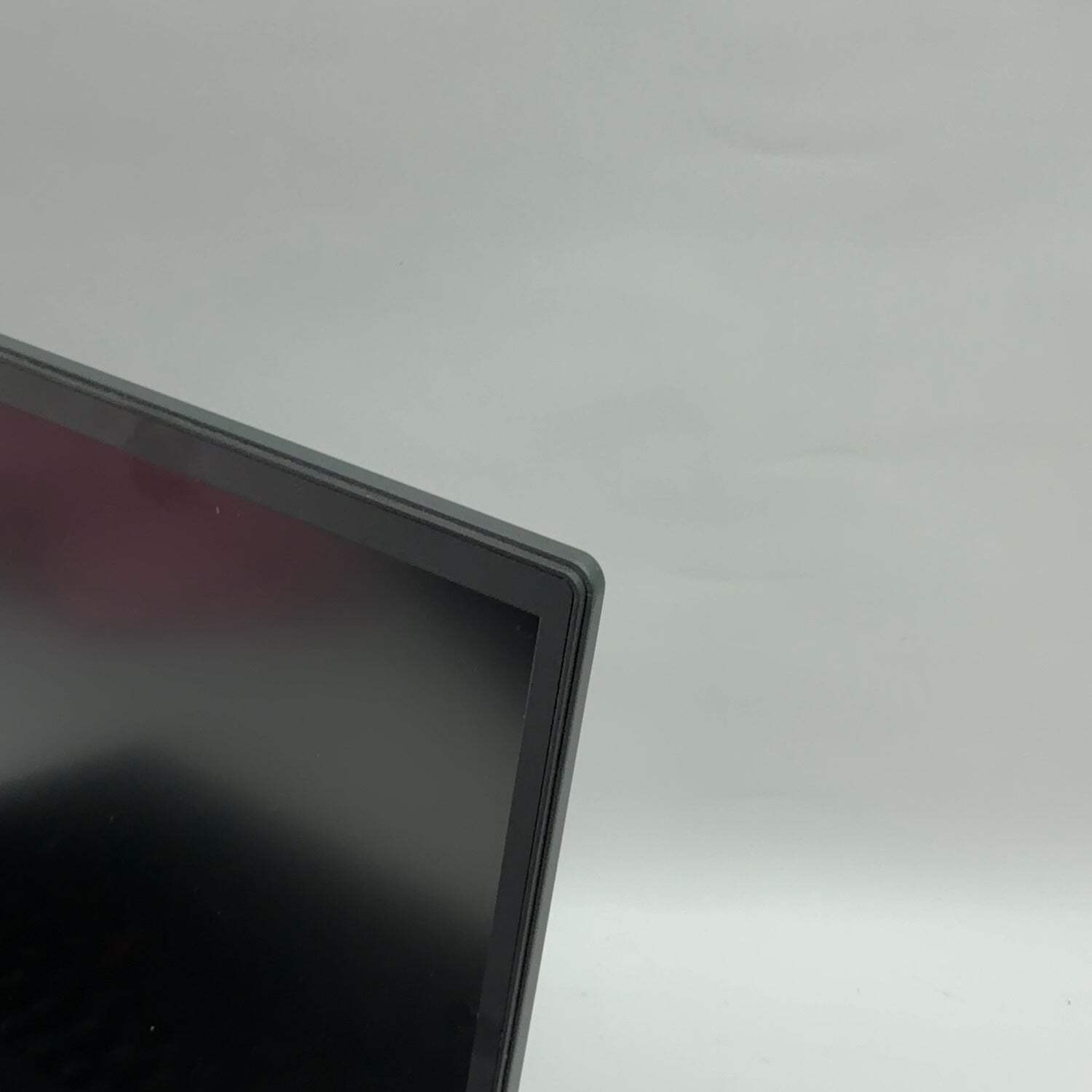 Lenovo ThinkPad P16v Gen 1 16″ Ryzen 5 Pro 7640HS 16GB RAM 512GB SSD RTX A500