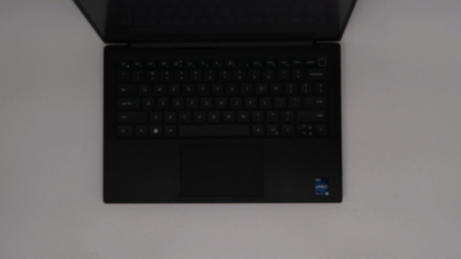 Dell Precision 5480 14″ i7-13700h 16GB 512GB – Good