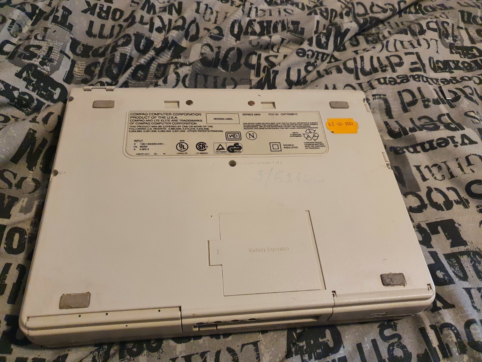 Compaq LTE Elite 4/40C vintage 486 notebook