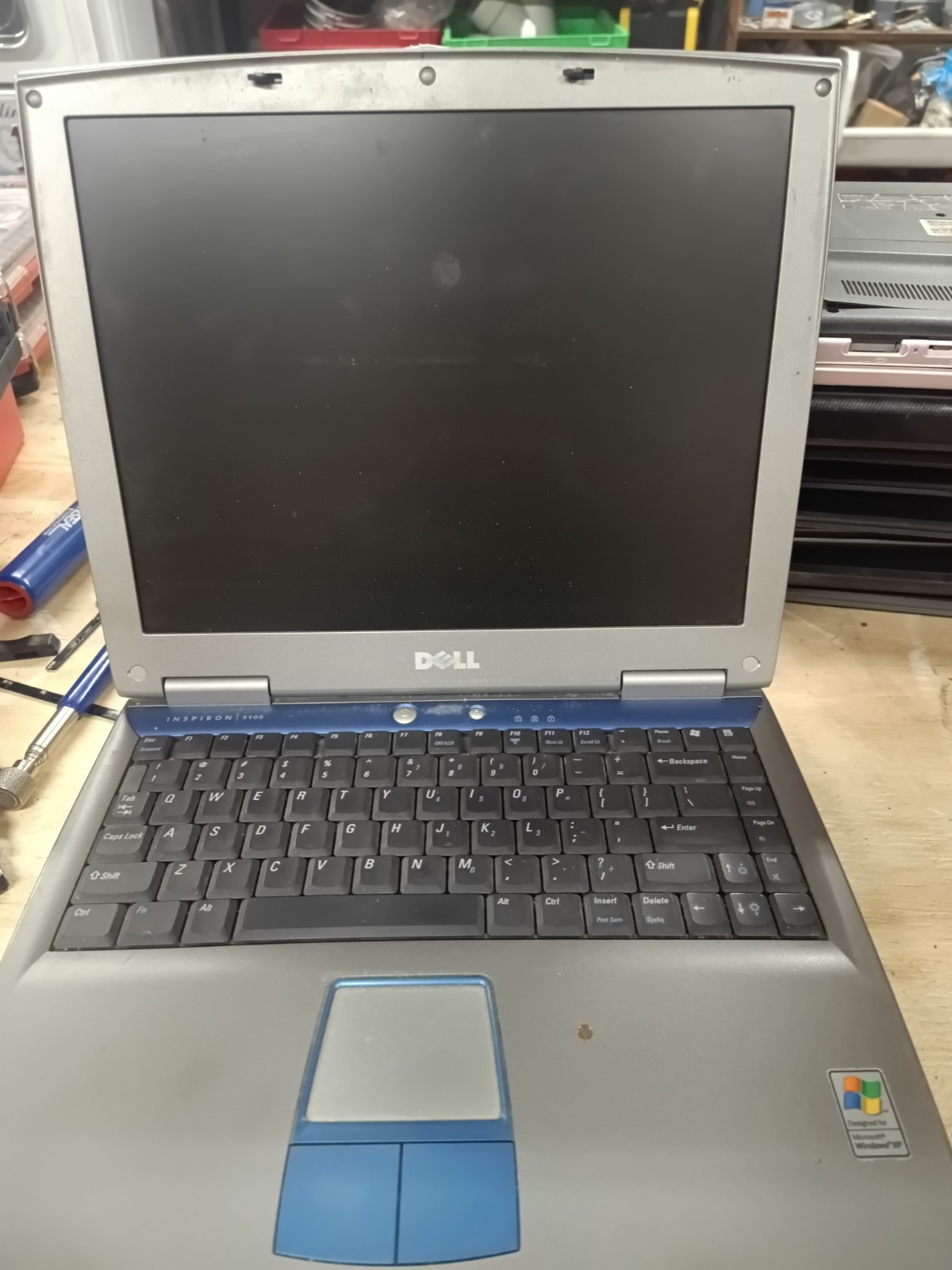 Lot of 10 Laptops UNKNOWN CONDITION (Lot2)