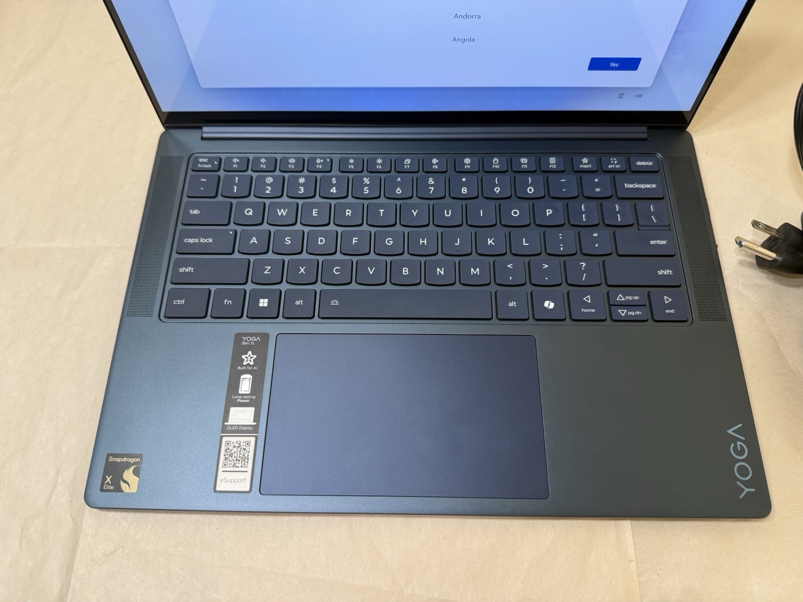 Lenovo Yoga Slim 7x Copilot+ 14.5″ 3K OLED Touch Snapdragon X1E78100 32GB 1TB