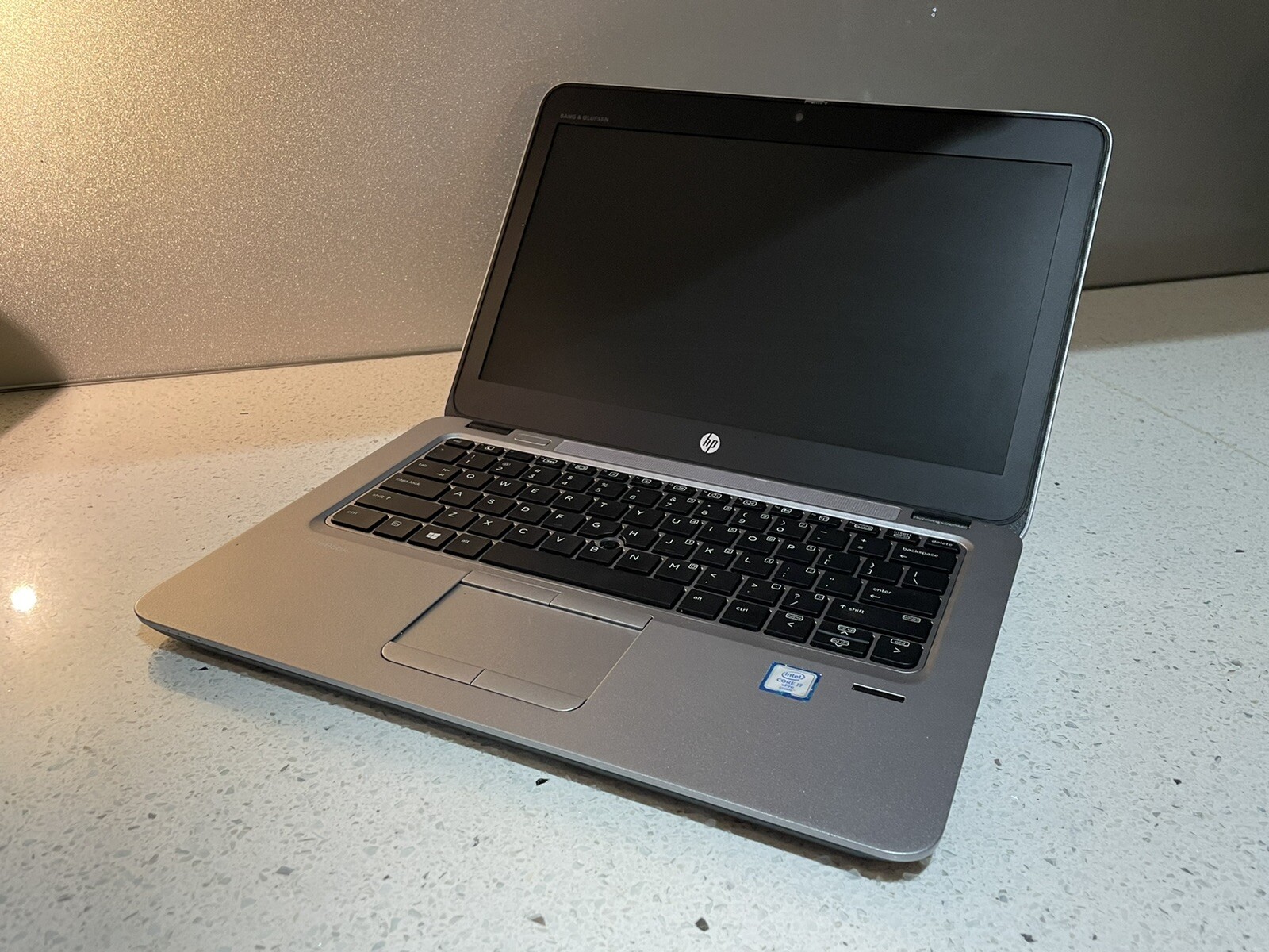 HP EliteBook 820 G3 12.5” Laptop Intel i7 6600U WiFi/4G, Please Read Description