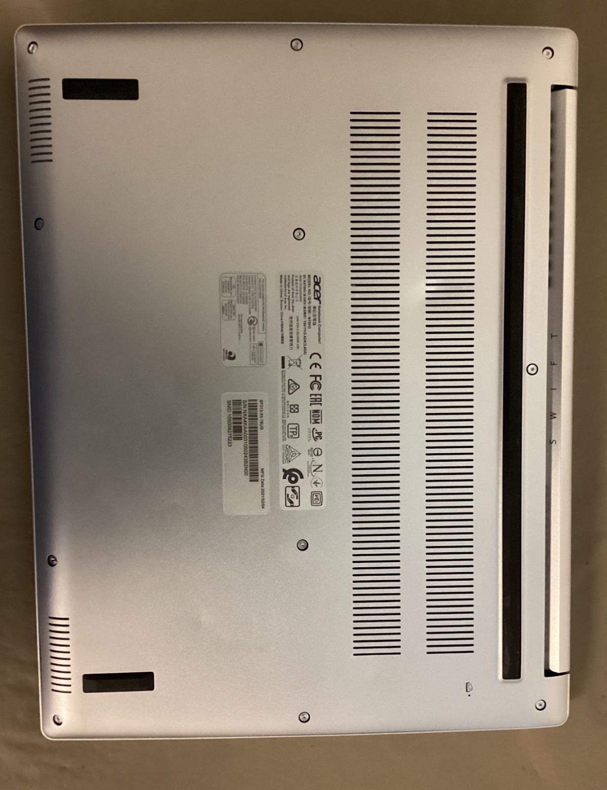 Acer Swift 3 Intel EVO Core i7-1165G7 Gen,13.5″ IPS , 8GB/256GB,Win 10, used