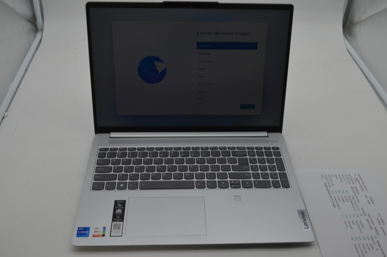 Lenovo IdeaPad Slim 5 16″ Laptop Core i7-1355U 16GB 512GB SSD Win 11 PC1795976