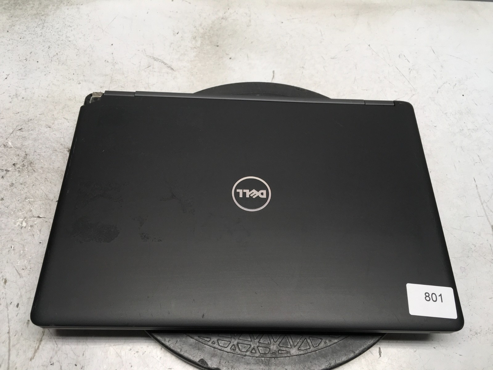 Dell Latitude 5480 Intel i7-7820HQ 2.9GHz 4 GB NO HDD