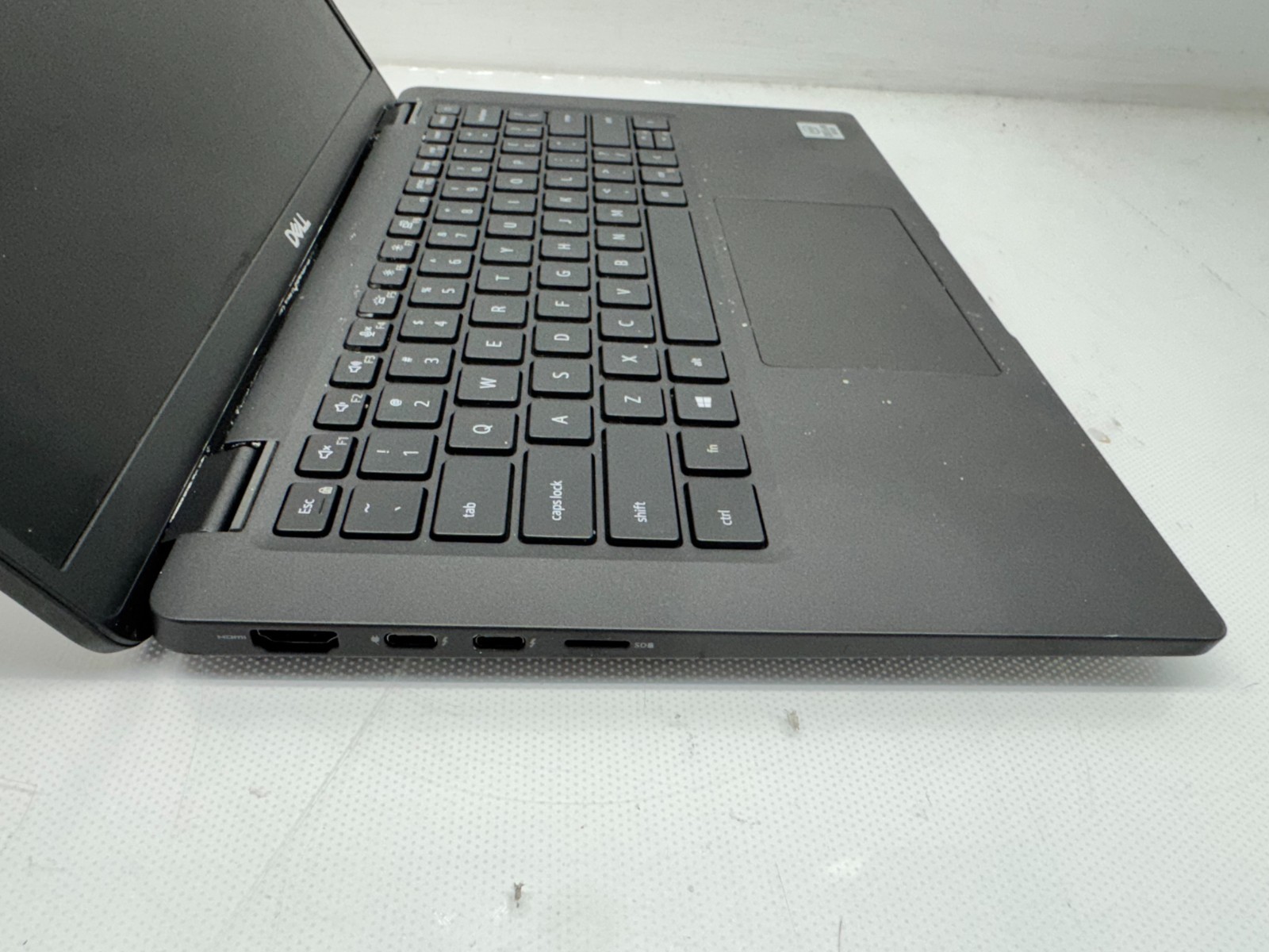 Dell Latitude 7410 i5-10310U@1.70GHz 8GB RAM 256GB SSD Win11 1920 x 1080 Black
