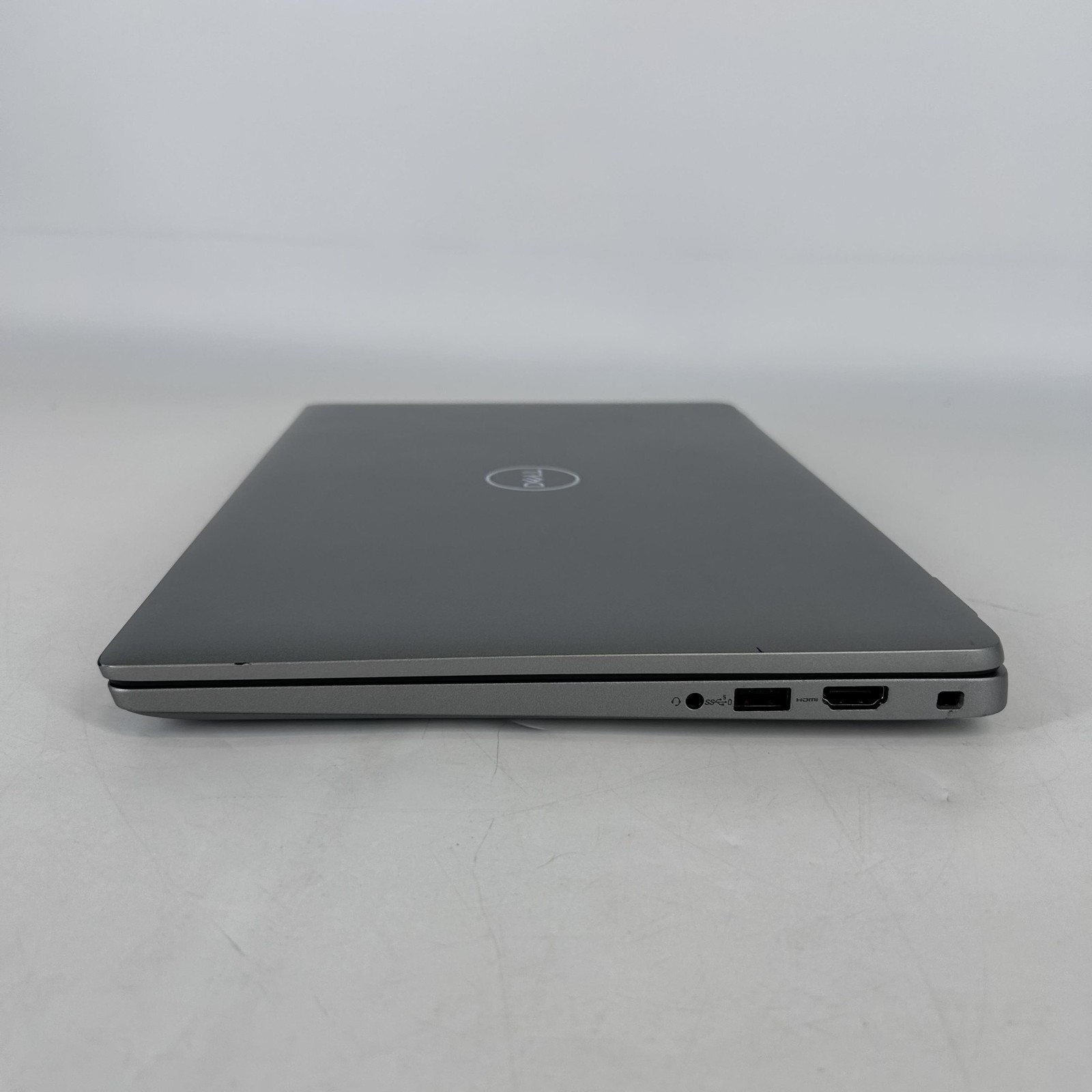 Dell Latitude 5440 14 Gray FHD 1.8 GHz i7-1365U 16GB 512GB SSD Good