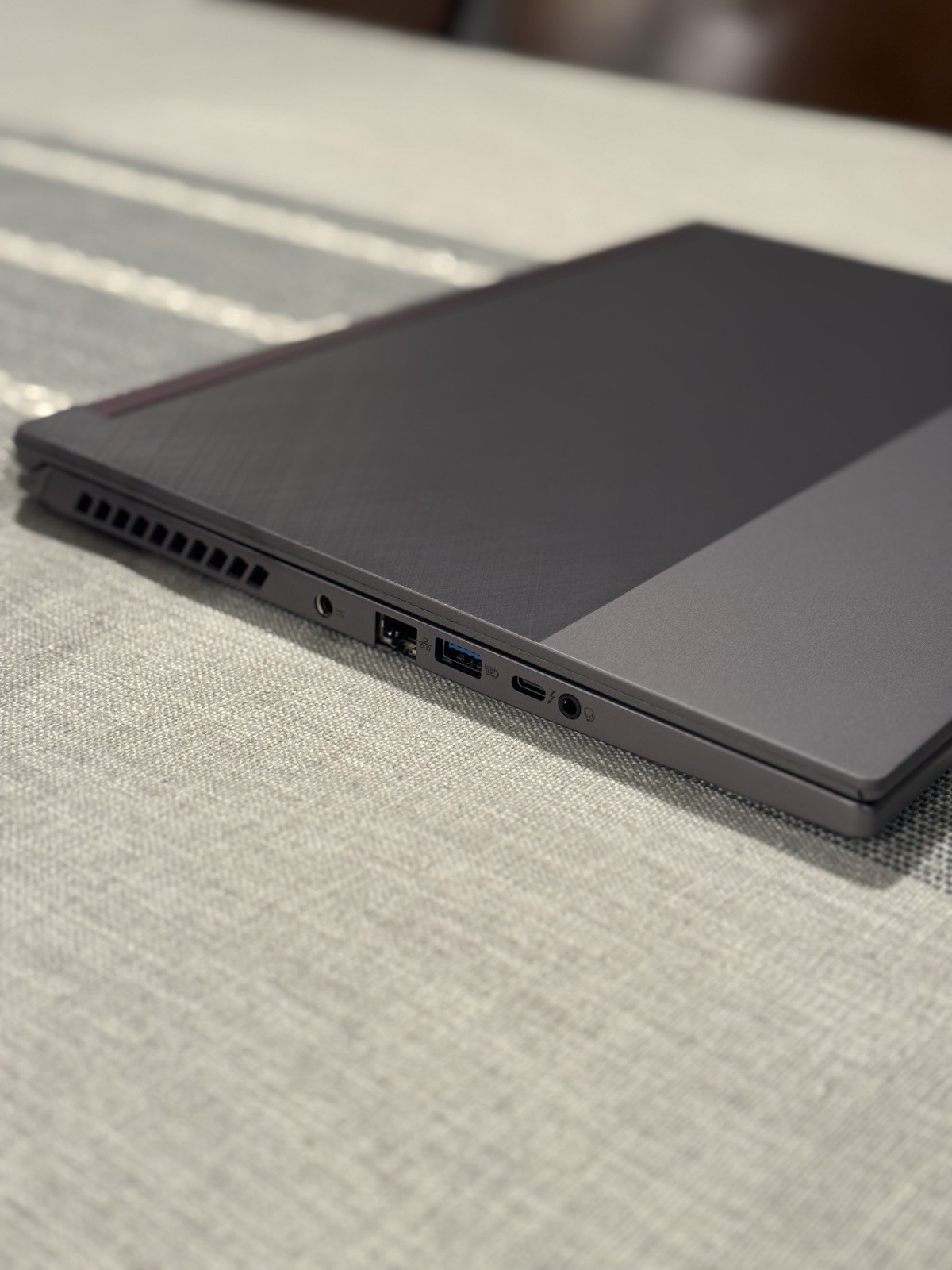 Acer Predator PT516-51s / i7-11800H / RTX 3060 / 16GB RAM / 512GB SSD / 165Hz