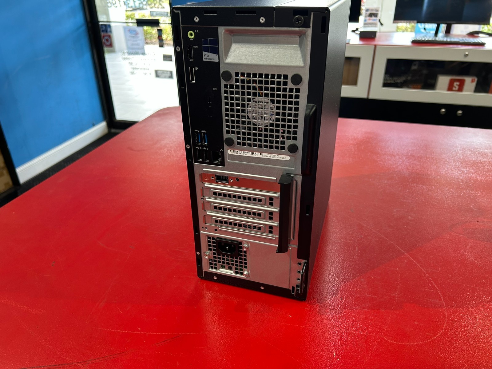 Dell OptiPlex 3040 SFF Core i5 8GB RAM 1TB HDD Powers On windows 11, Tested