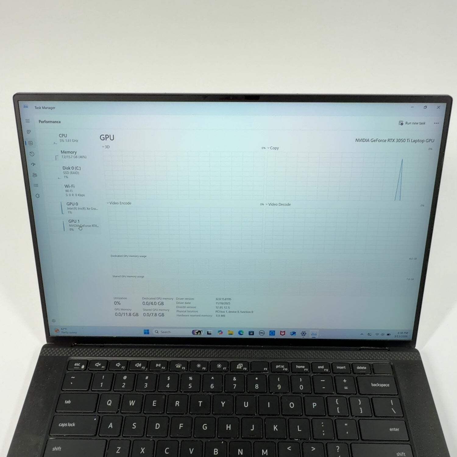 Dell XPS 9520 15.6″ i7-12700H 2.3GHz 16GB RAM 512GB SSD GeForce RTX 3050 Ti