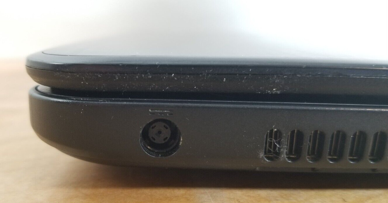 DELL LATITUDE 3540 15.6″ i5-4200 1.6GHz 4GB RAM Windows 10