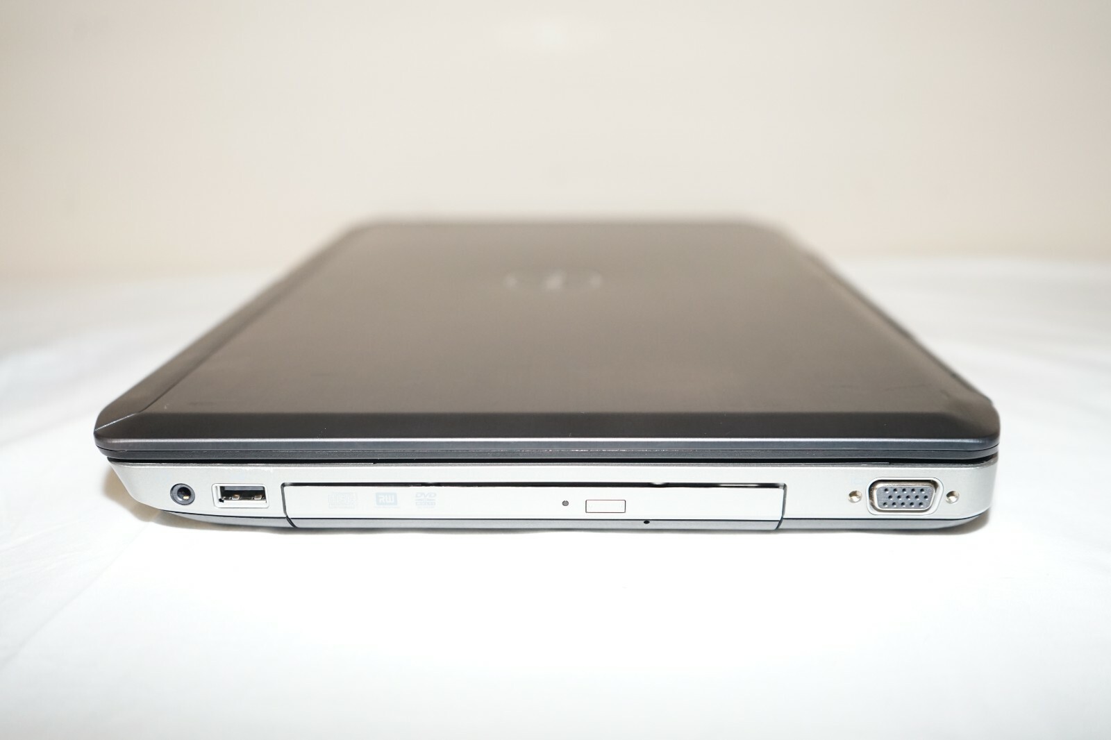 ^ Dell Latitude E5530 Intel Core i5-3210M @ 2.50GHz 4GB Ram No HD #C1220