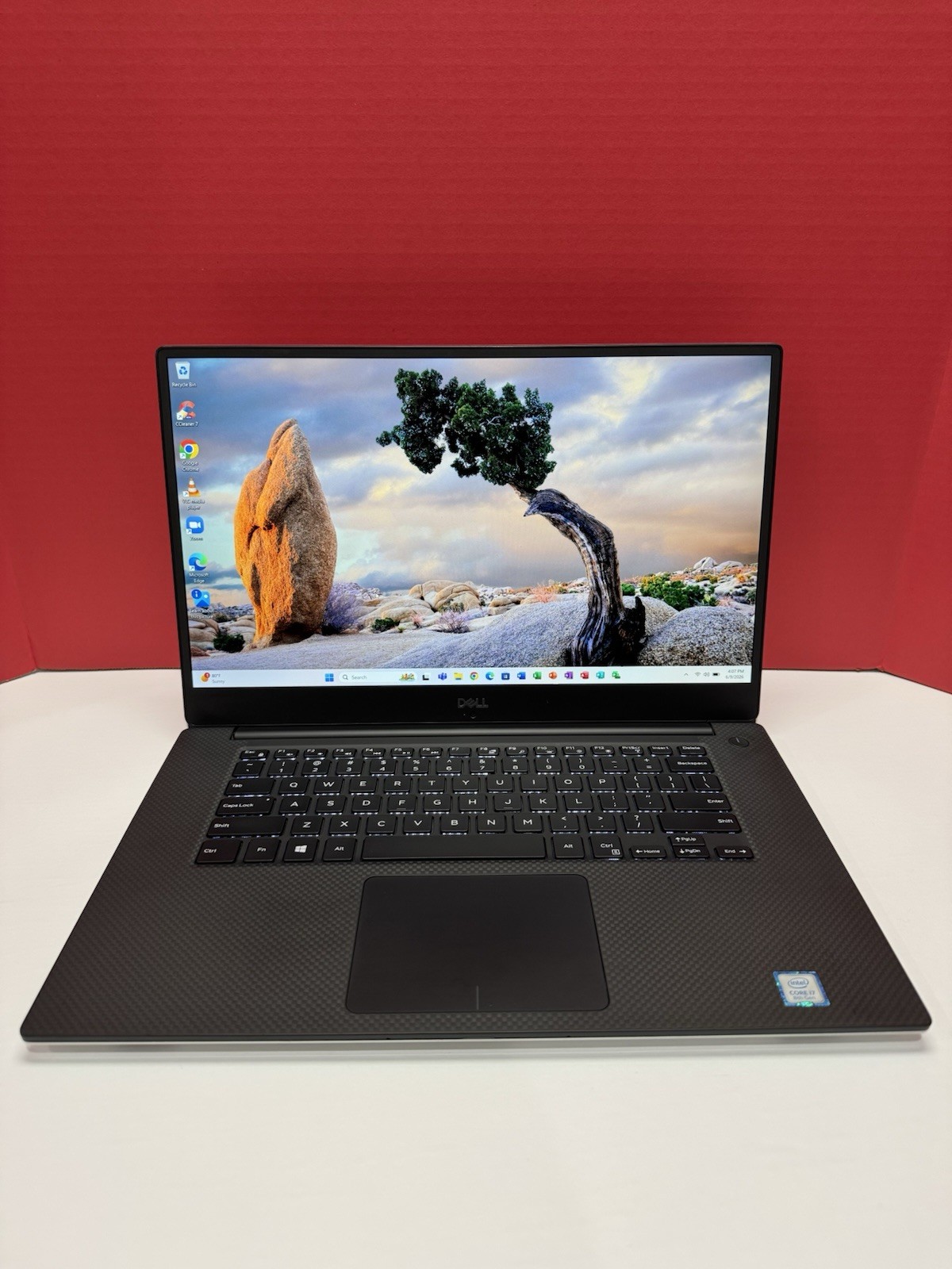 Dell Precision 5530 15.6″ FHD i7-8850H 2.6Ghz 16GB RAM 1TB GB SSD P1000 Silver