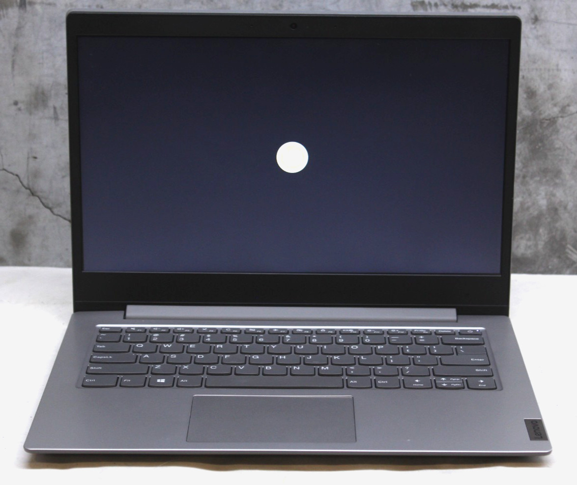 Lenovo IdeaPad Slim 1-14A | AMD A6-9220, 4GB Ram, 64GB emmc, Linux Mint *Read