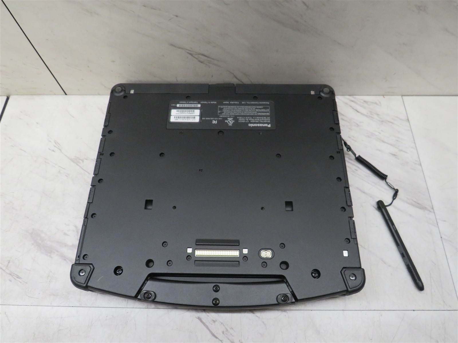 Panasonic Toughbook CF-33 Intel i5-10310U@1.7GHz 16GB RAM Laptop 3220Hrs