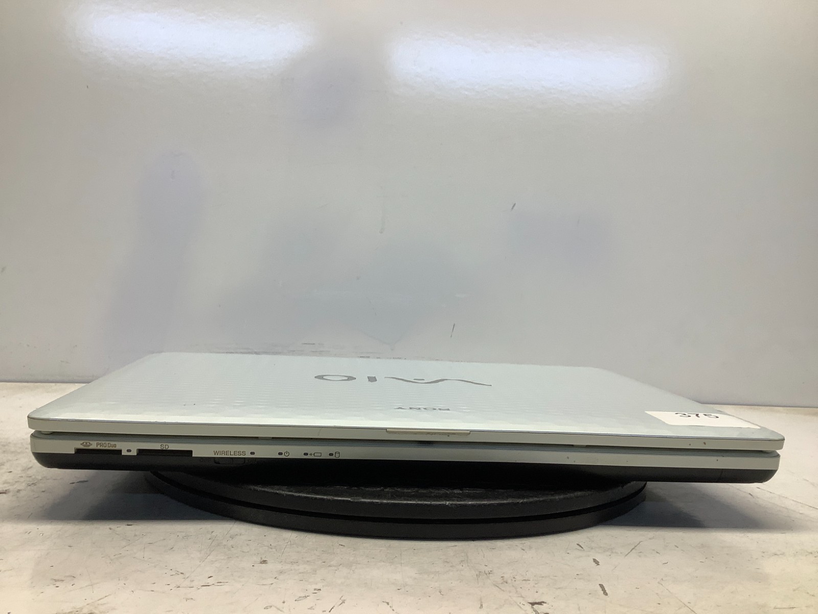 Sony Vaio VPCEH11FX Intel Pentium B940 2GHz 4 GB NO HDD